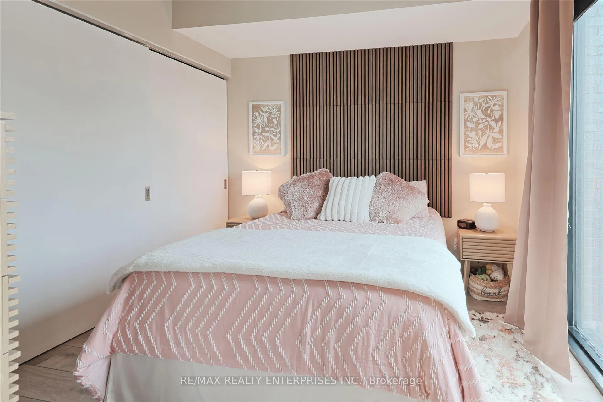 Photo 16 of Unit 410, 7 Smith Crescent, Etobicoke, Stonegate-Queensway — HOMEH
