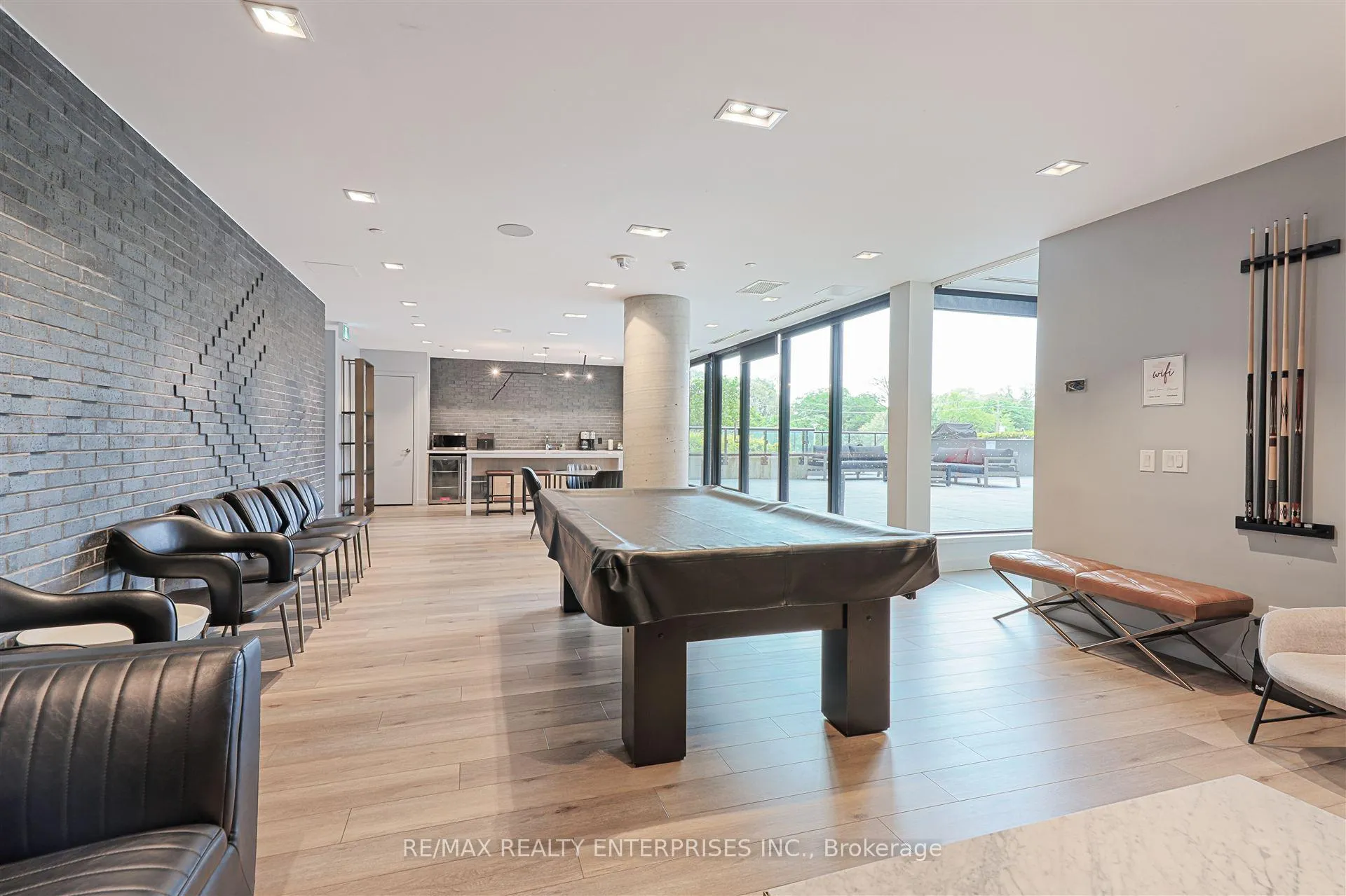 Photo 24 of Unit 410, 7 Smith Crescent, Etobicoke, Stonegate-Queensway — HOMEH