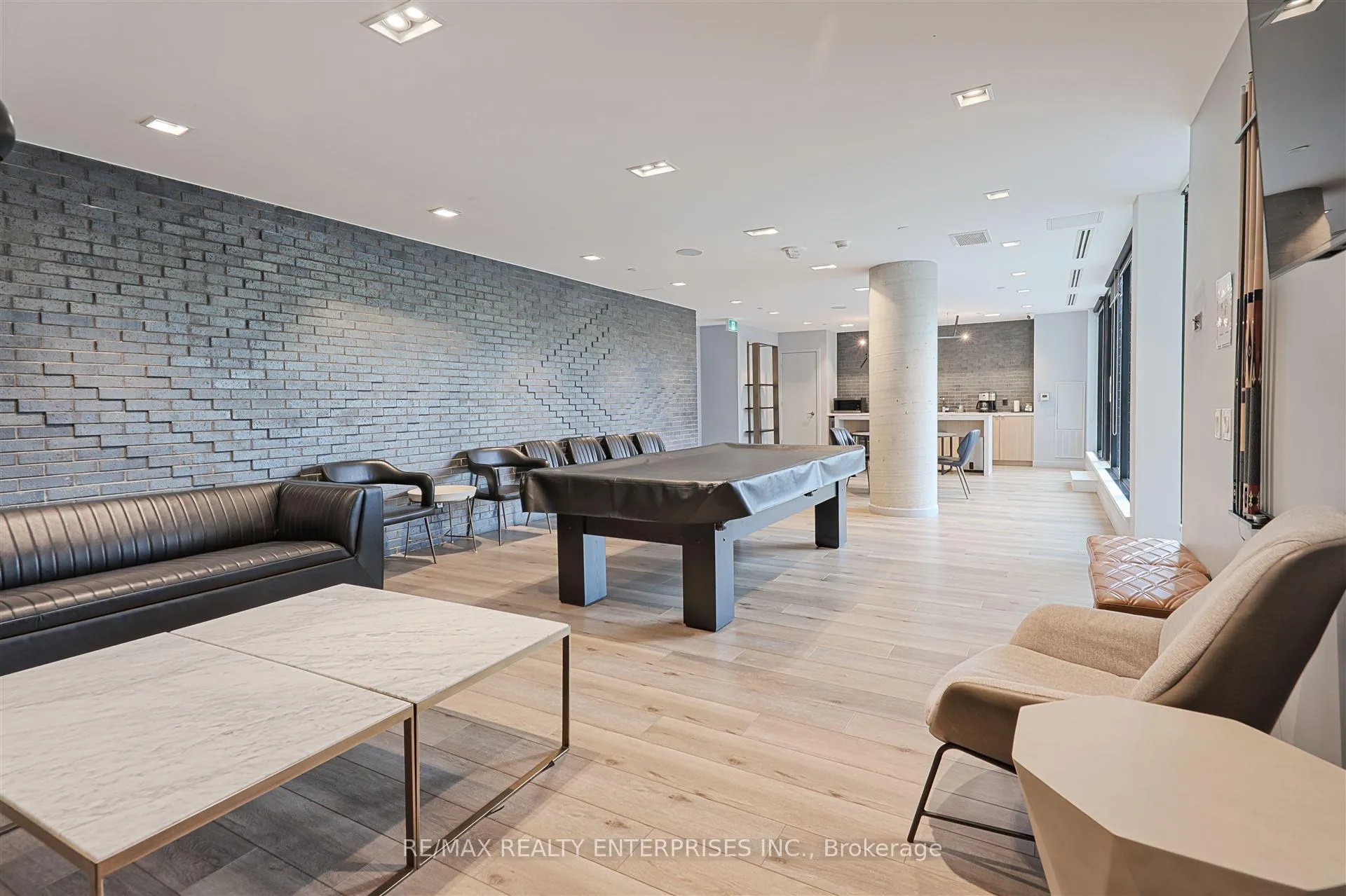 Photo 25 of Unit 410, 7 Smith Crescent, Etobicoke, Stonegate-Queensway — HOMEH