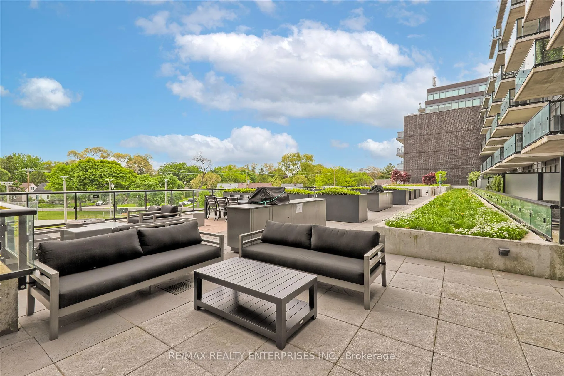 Photo 27 of Unit 410, 7 Smith Crescent, Etobicoke, Stonegate-Queensway — HOMEH