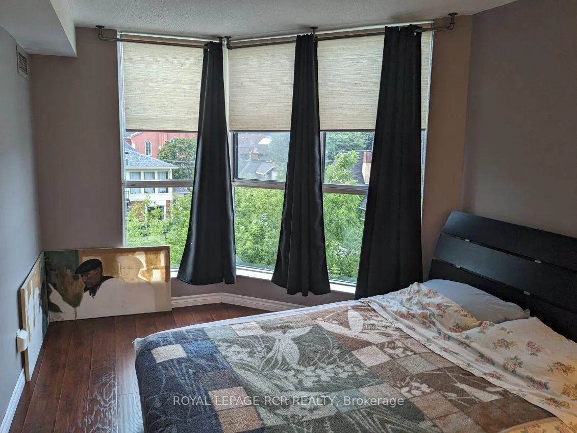 Photo 8 of Unit 701, 150 Dunlop Street E, Barrie, City Centre — HOMEH