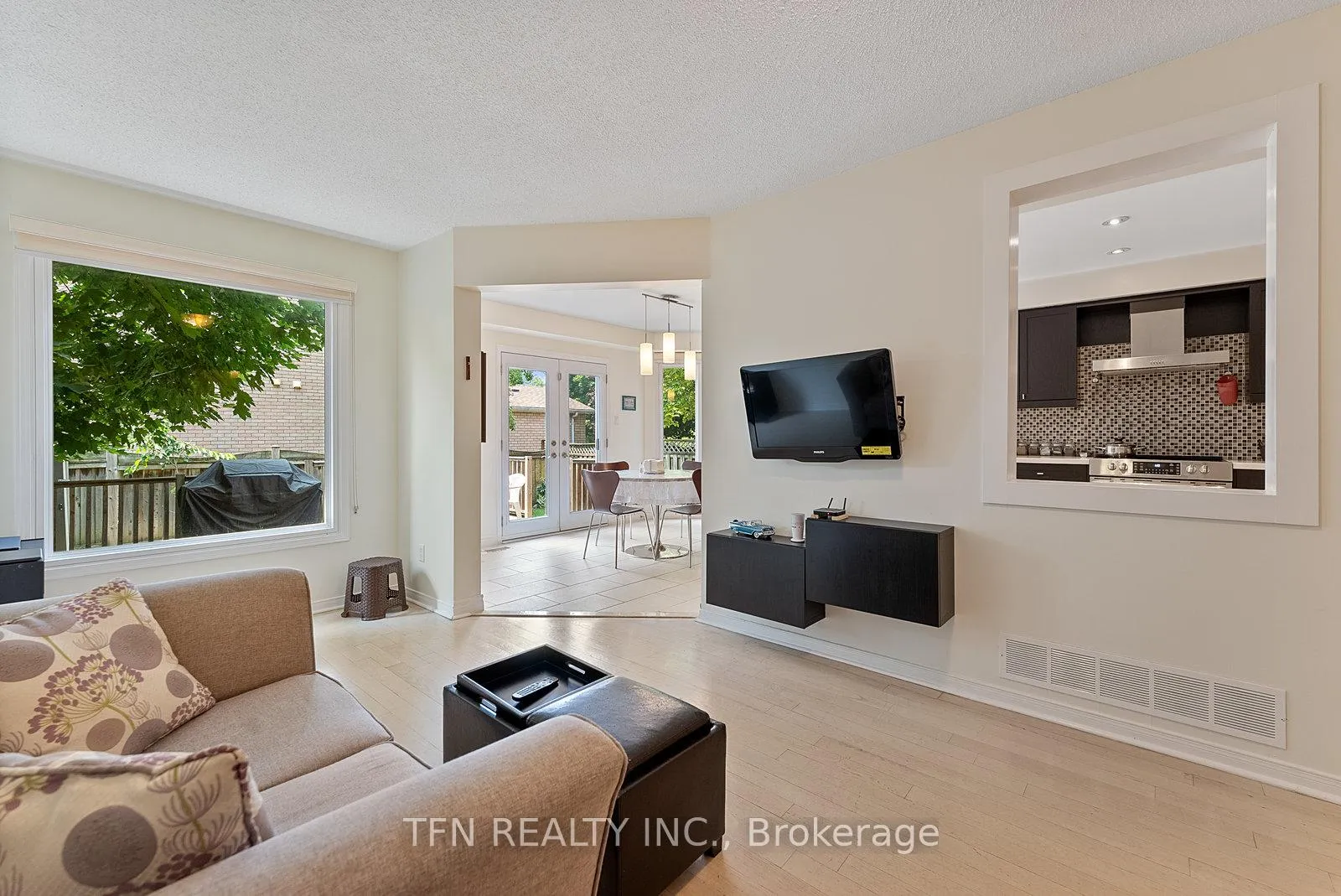 Photo 21 of 28 Thornway Avenue, Vaughan, Brownridge — HOMEH
