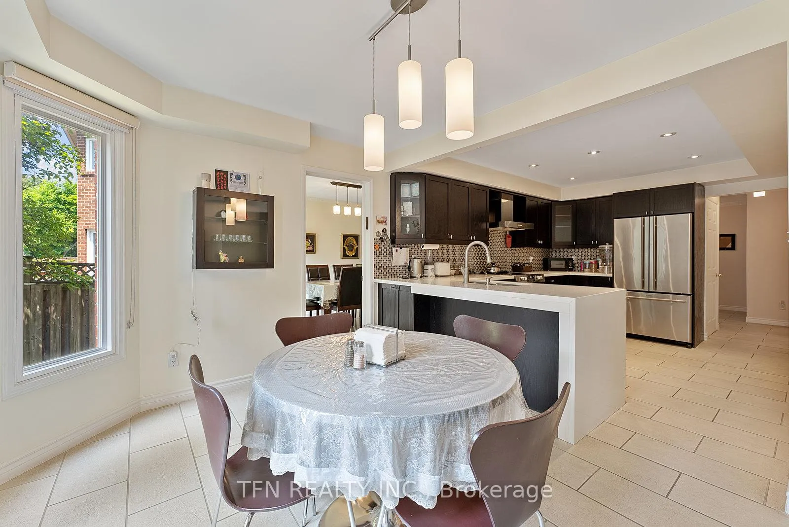 Photo 22 of 28 Thornway Avenue, Vaughan, Brownridge — HOMEH