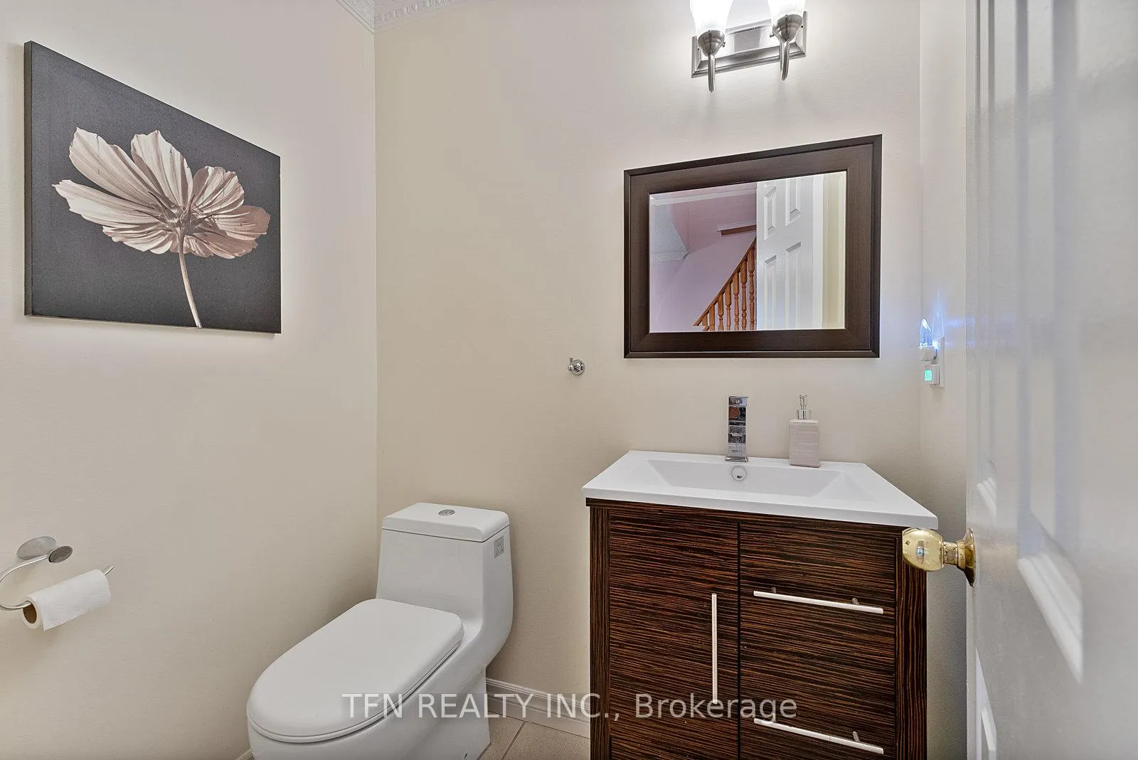 Photo 23 of 28 Thornway Avenue, Vaughan, Brownridge — HOMEH