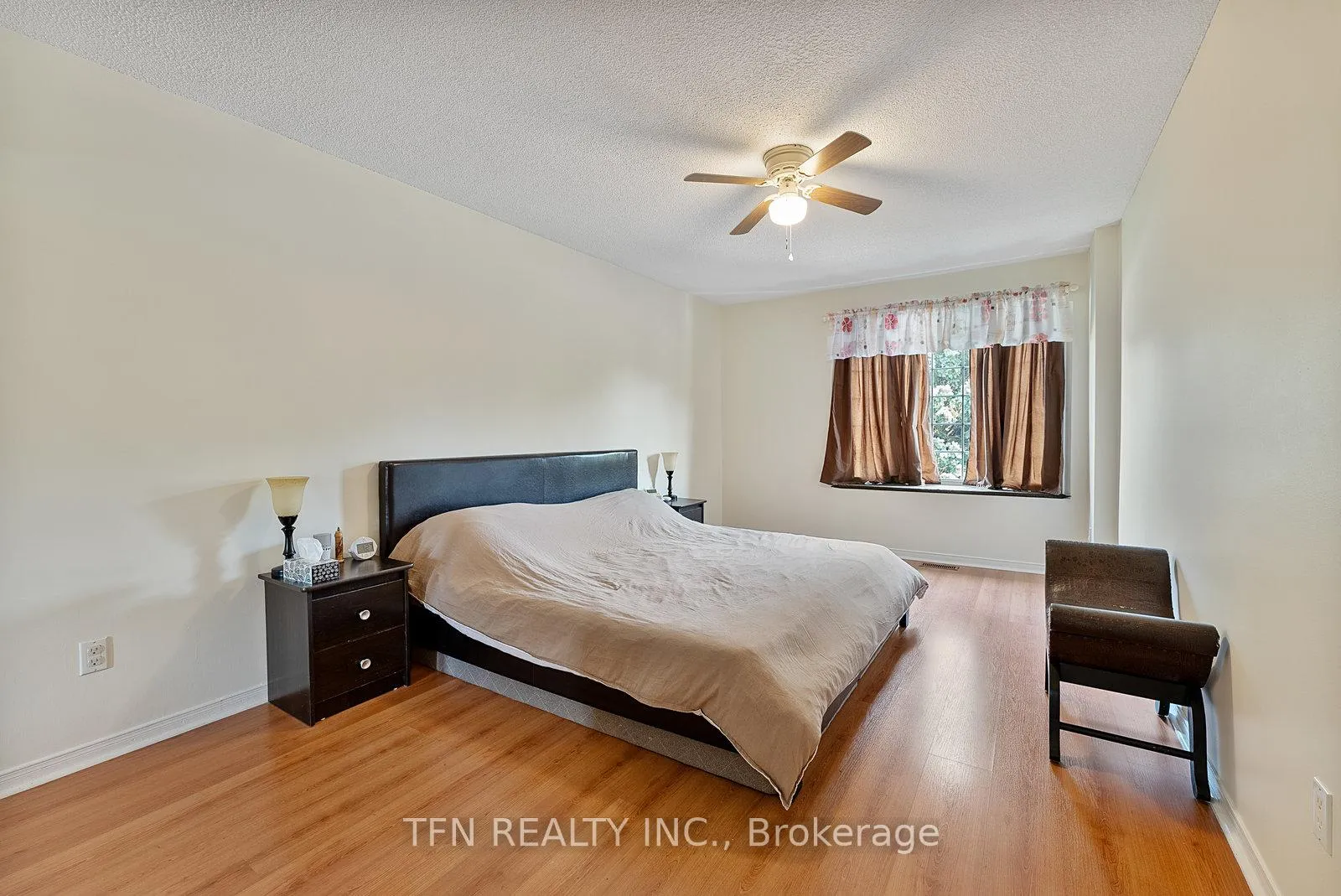 Photo 28 of 28 Thornway Avenue, Vaughan, Brownridge — HOMEH