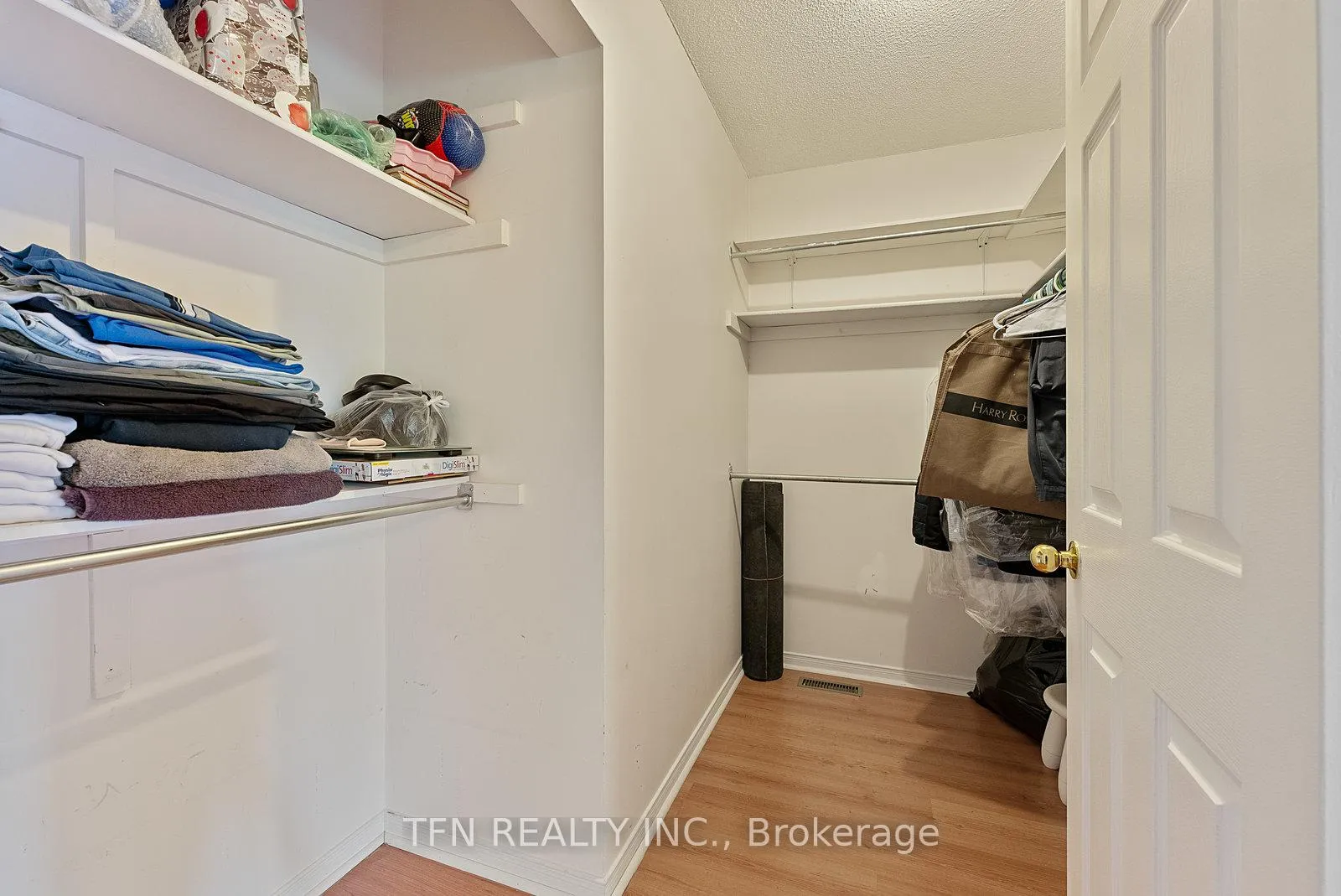 Photo 36 of 28 Thornway Avenue, Vaughan, Brownridge — HOMEH