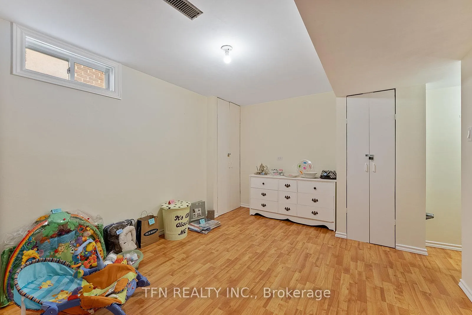 Photo 38 of 28 Thornway Avenue, Vaughan, Brownridge — HOMEH