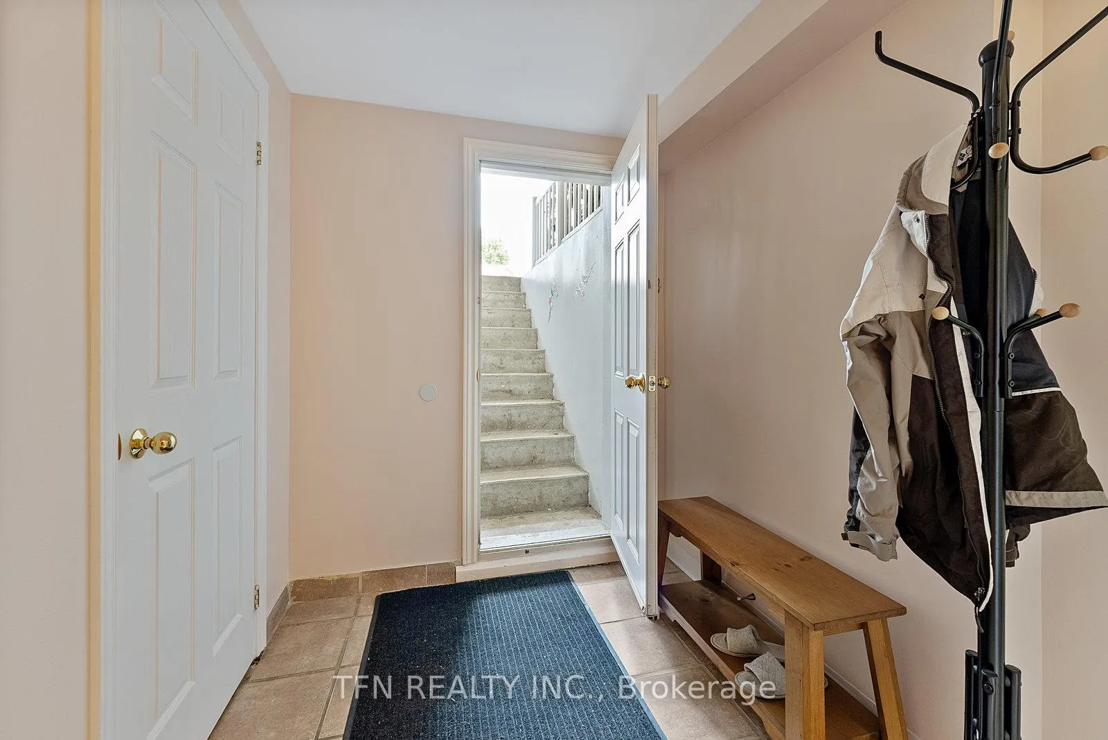 Photo 41 of 28 Thornway Avenue, Vaughan, Brownridge — HOMEH