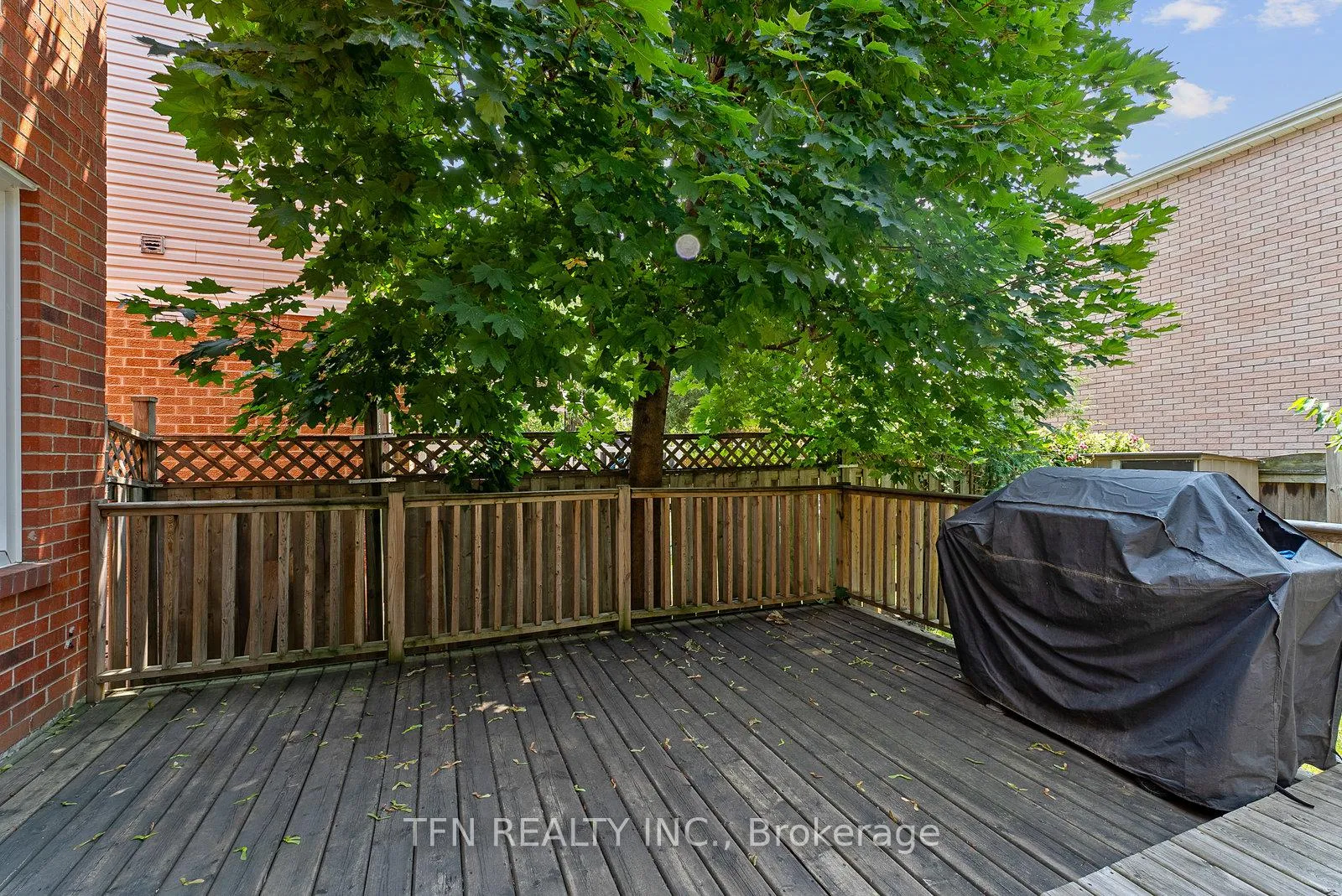 Photo 46 of 28 Thornway Avenue, Vaughan, Brownridge — HOMEH