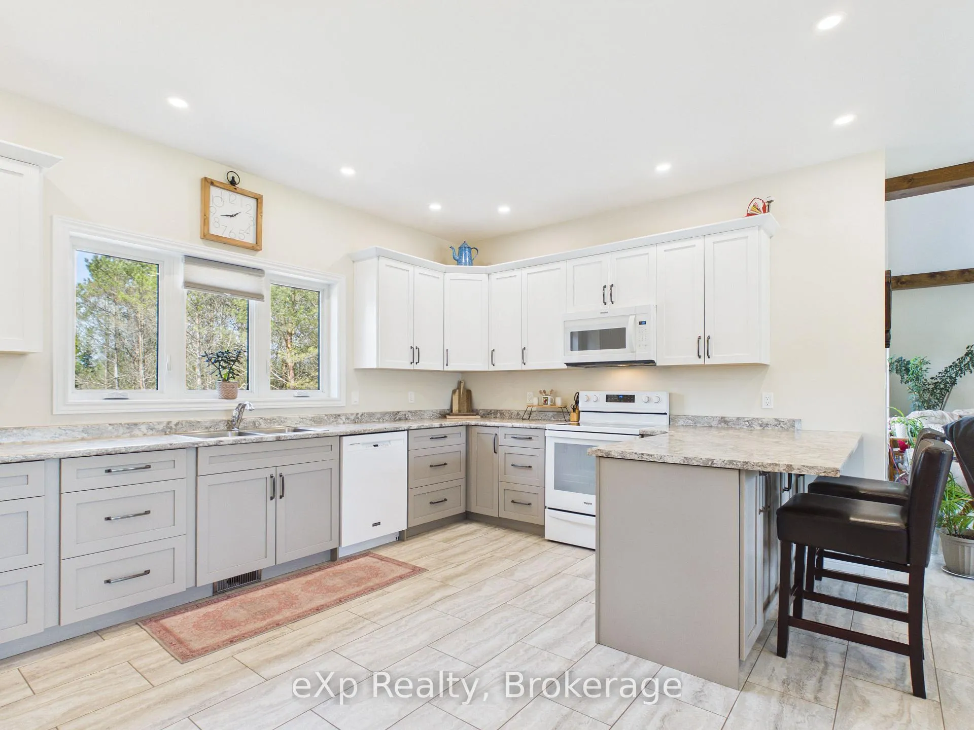 Photo 10 of 541354 14 Concession, West Grey — HOMEH