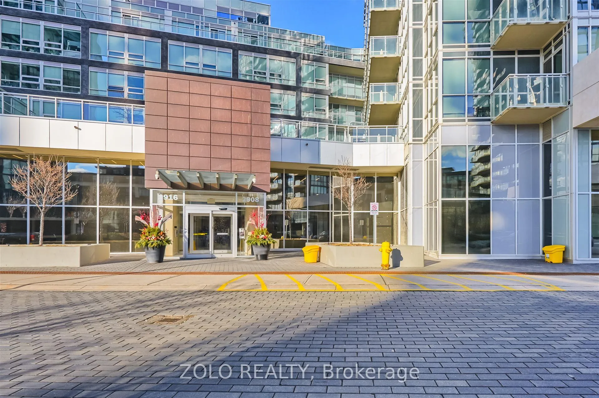 Photo 2 of Unit 3207, 2908 highway 7, Vaughan, Concord — HOMEH