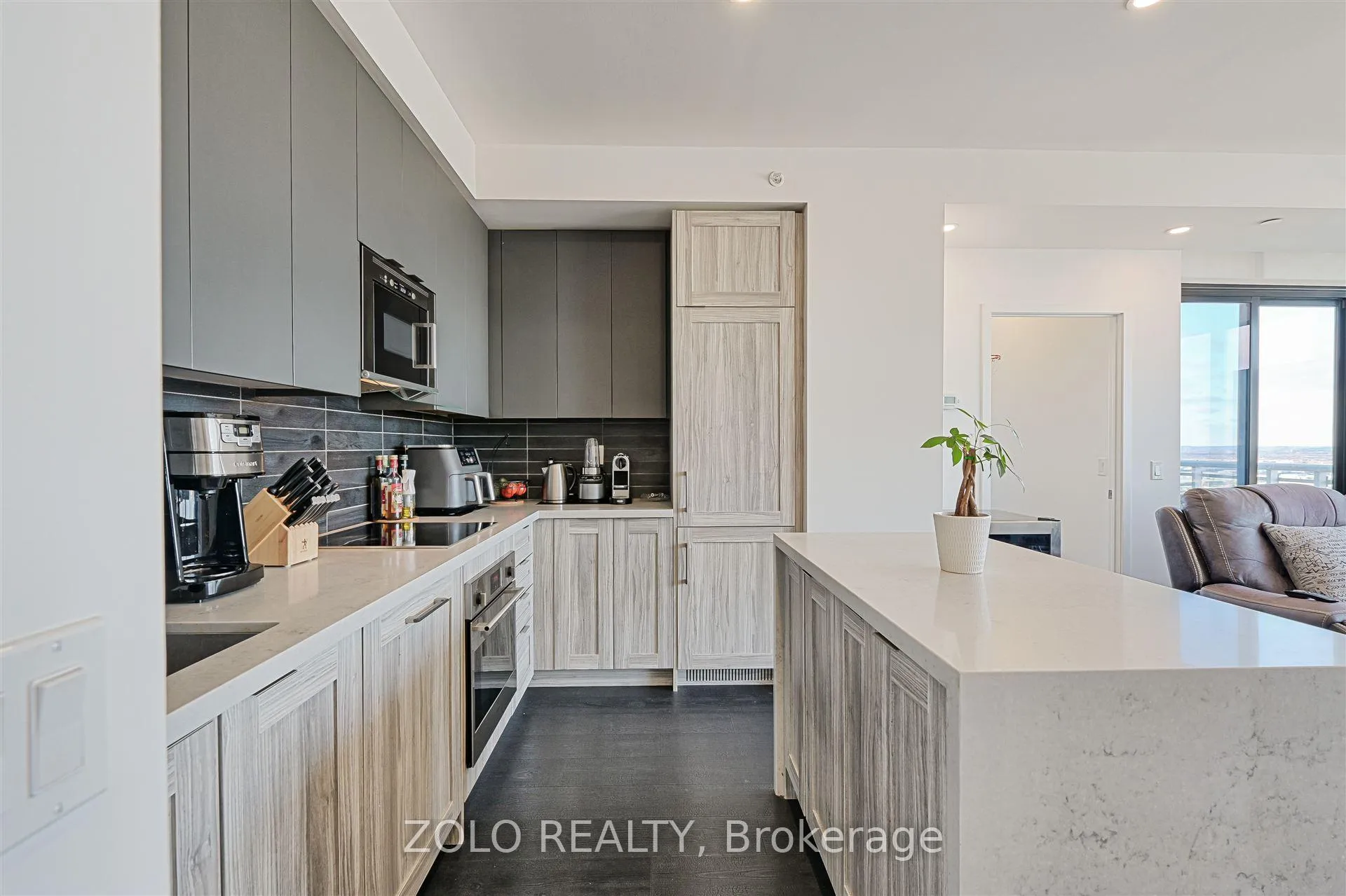 Photo 4 of Unit 3207, 2908 highway 7, Vaughan, Concord — HOMEH