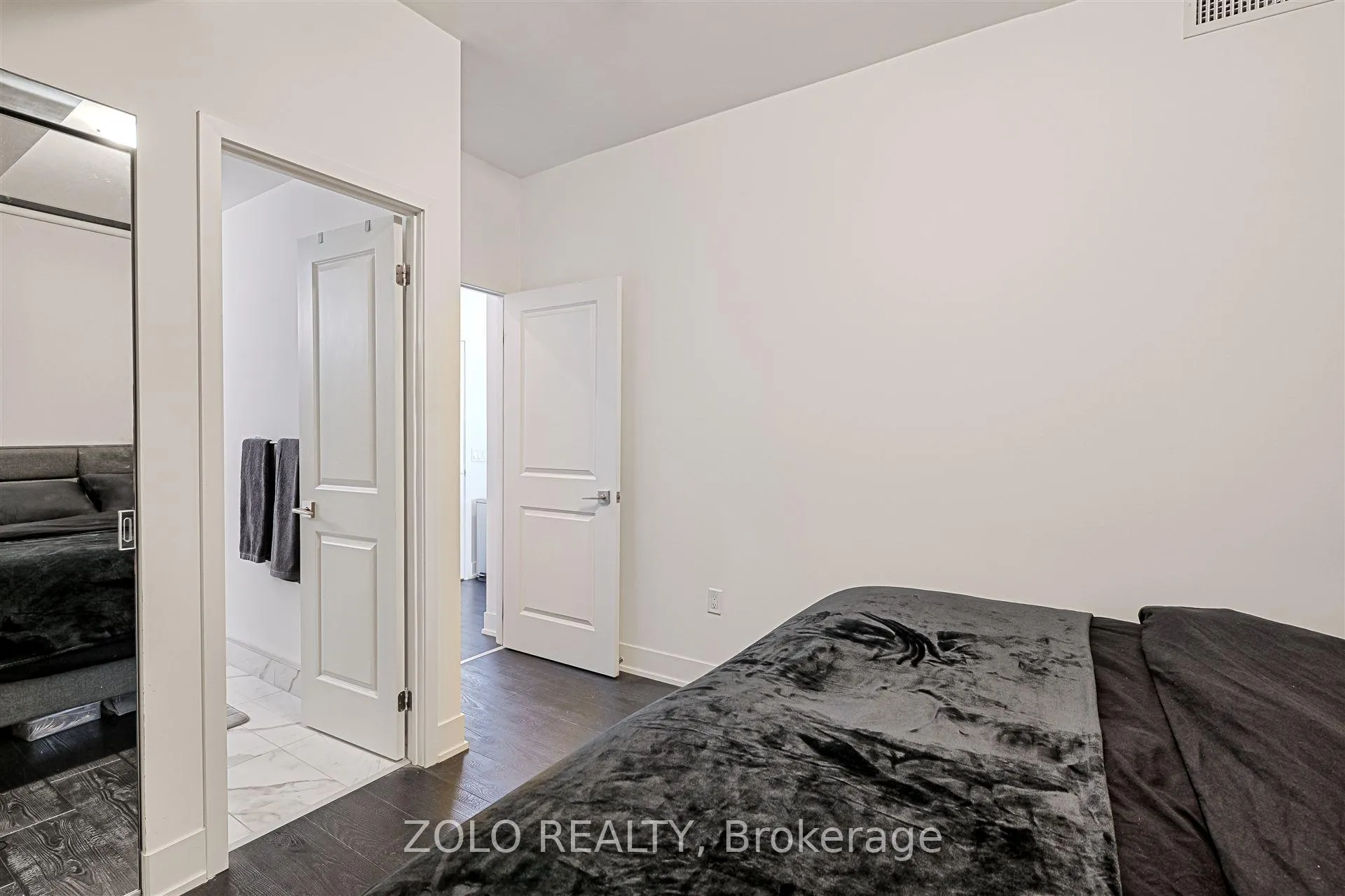 Photo 15 of Unit 3207, 2908 highway 7, Vaughan, Concord — HOMEH