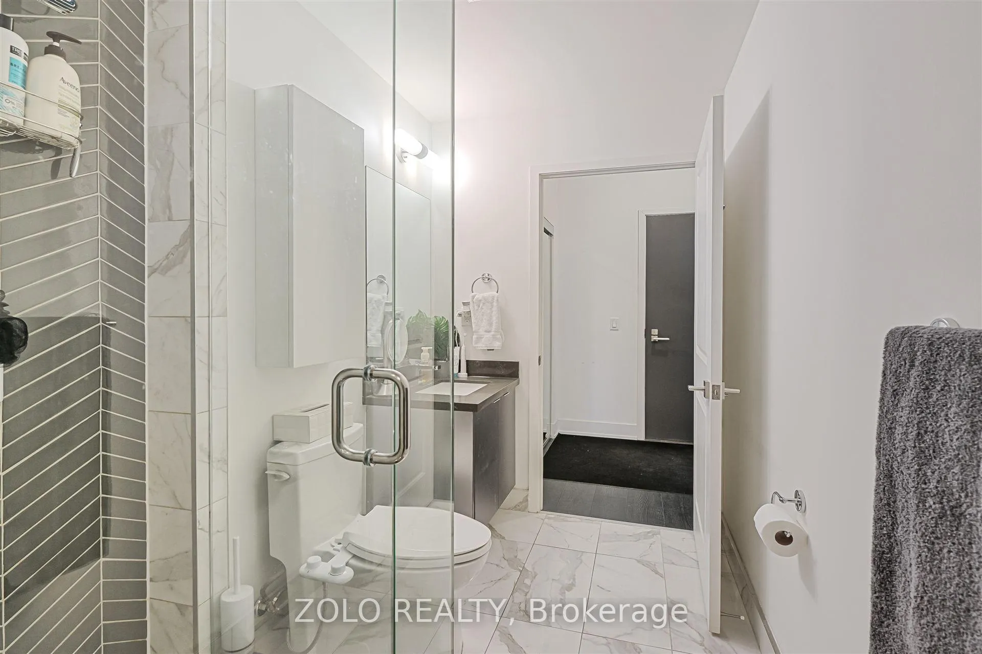 Photo 17 of Unit 3207, 2908 highway 7, Vaughan, Concord — HOMEH