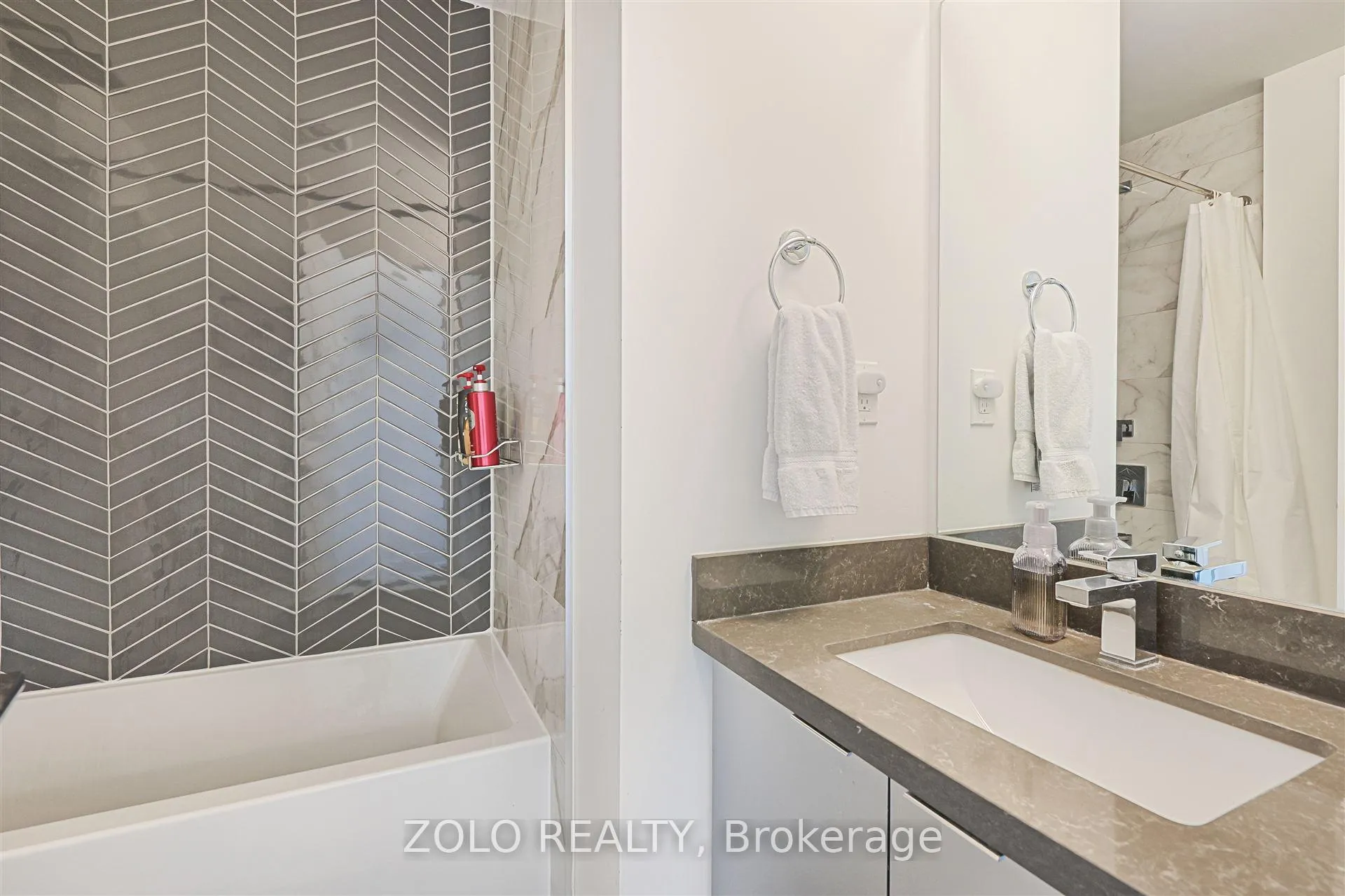 Photo 19 of Unit 3207, 2908 highway 7, Vaughan, Concord — HOMEH