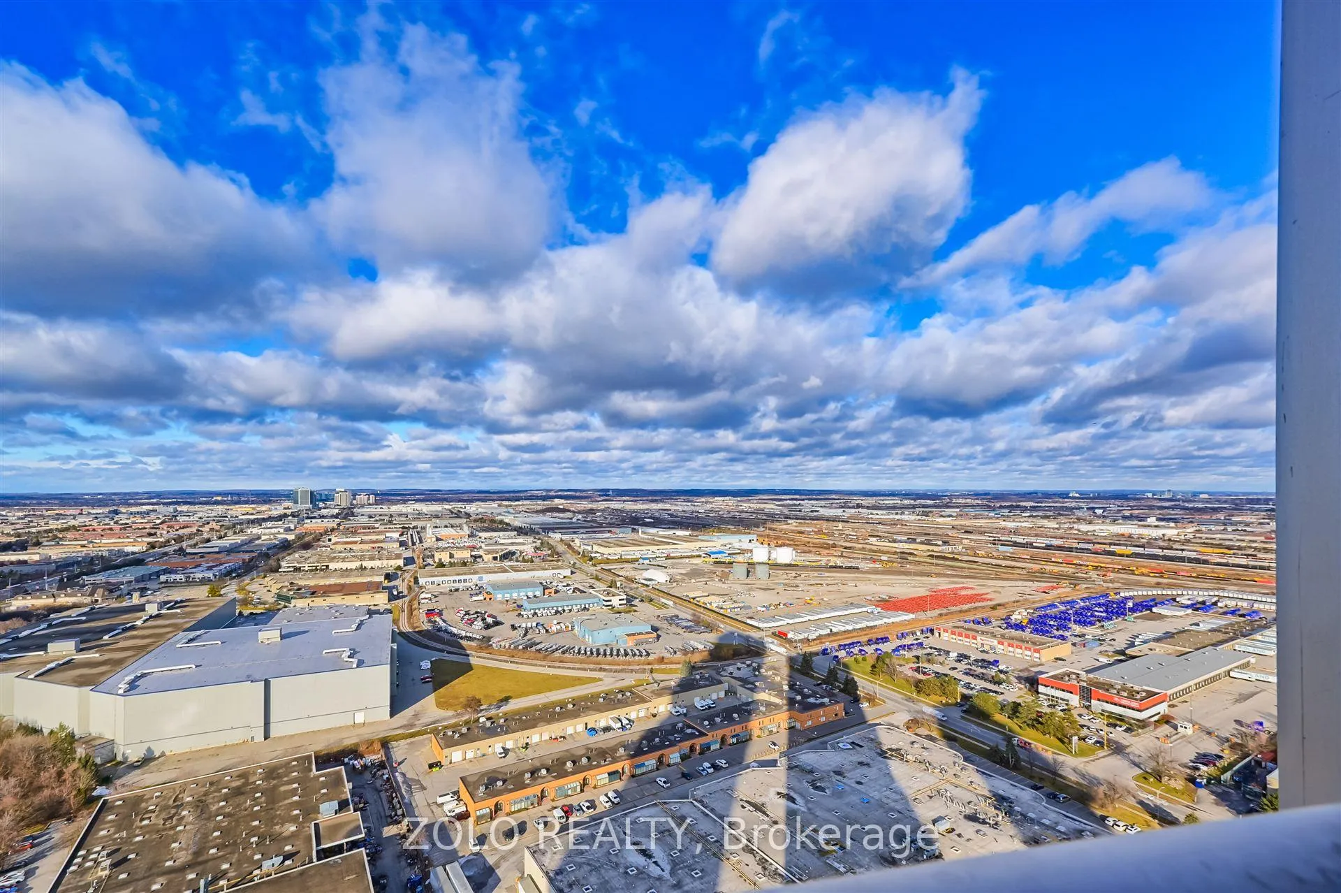 Photo 21 of Unit 3207, 2908 highway 7, Vaughan, Concord — HOMEH