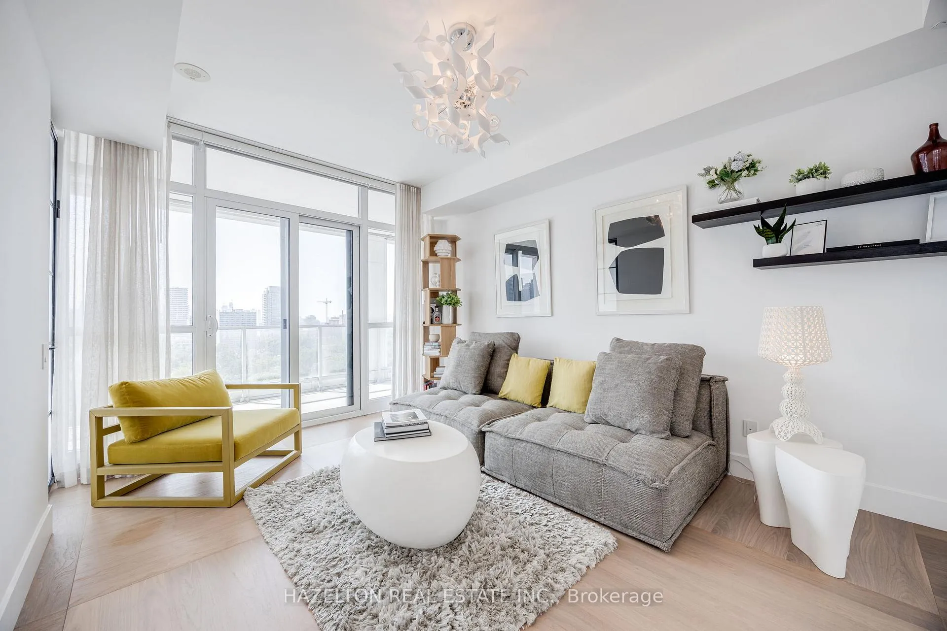 Photo 16 of Unit 1609, 170 Avenue Road, Toronto, The Annex — HOMEH