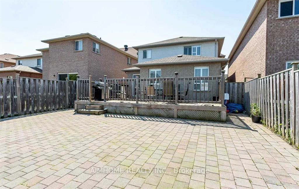 Photo 25 of 34 Raymond Bartlett Avenue, Markham, Village Green-South Unionville — HOMEH