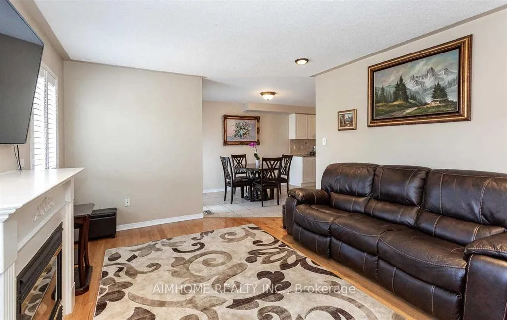 Photo 36 of 34 Raymond Bartlett Avenue, Markham, Village Green-South Unionville — HOMEH
