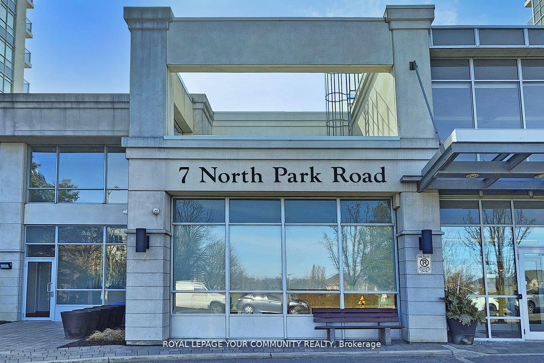 Photo 2 of Unit 801, 7 North Park Road, Vaughan, Beverley Glen — HOMEH