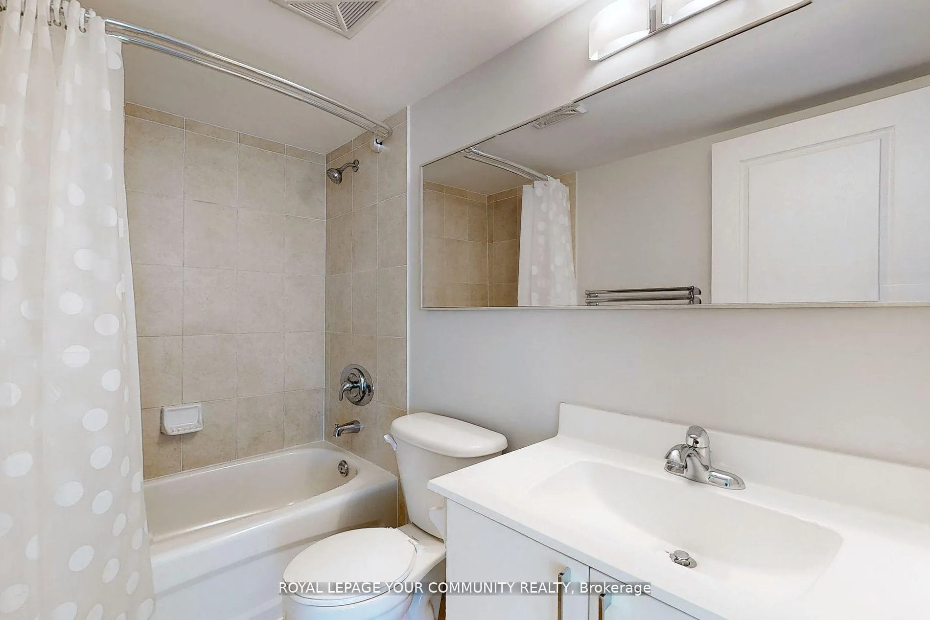 Photo 14 of Unit 801, 7 North Park Road, Vaughan, Beverley Glen — HOMEH