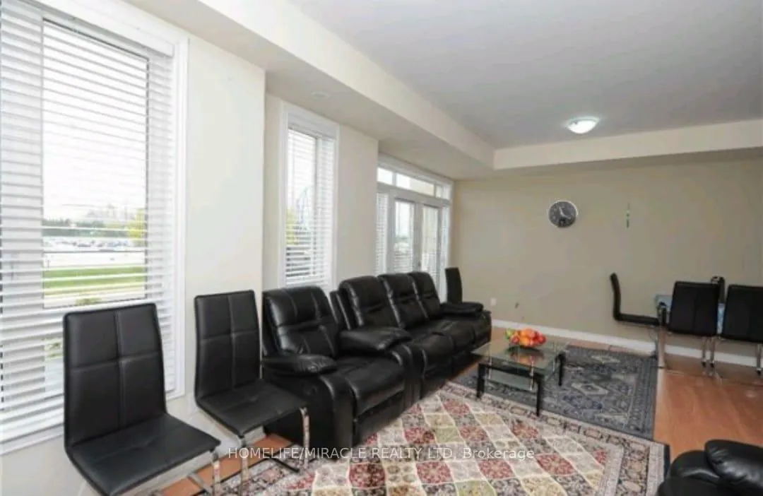 Photo 9 of Unit 8, 9601 Jane Street, Vaughan, Maple — HOMEH