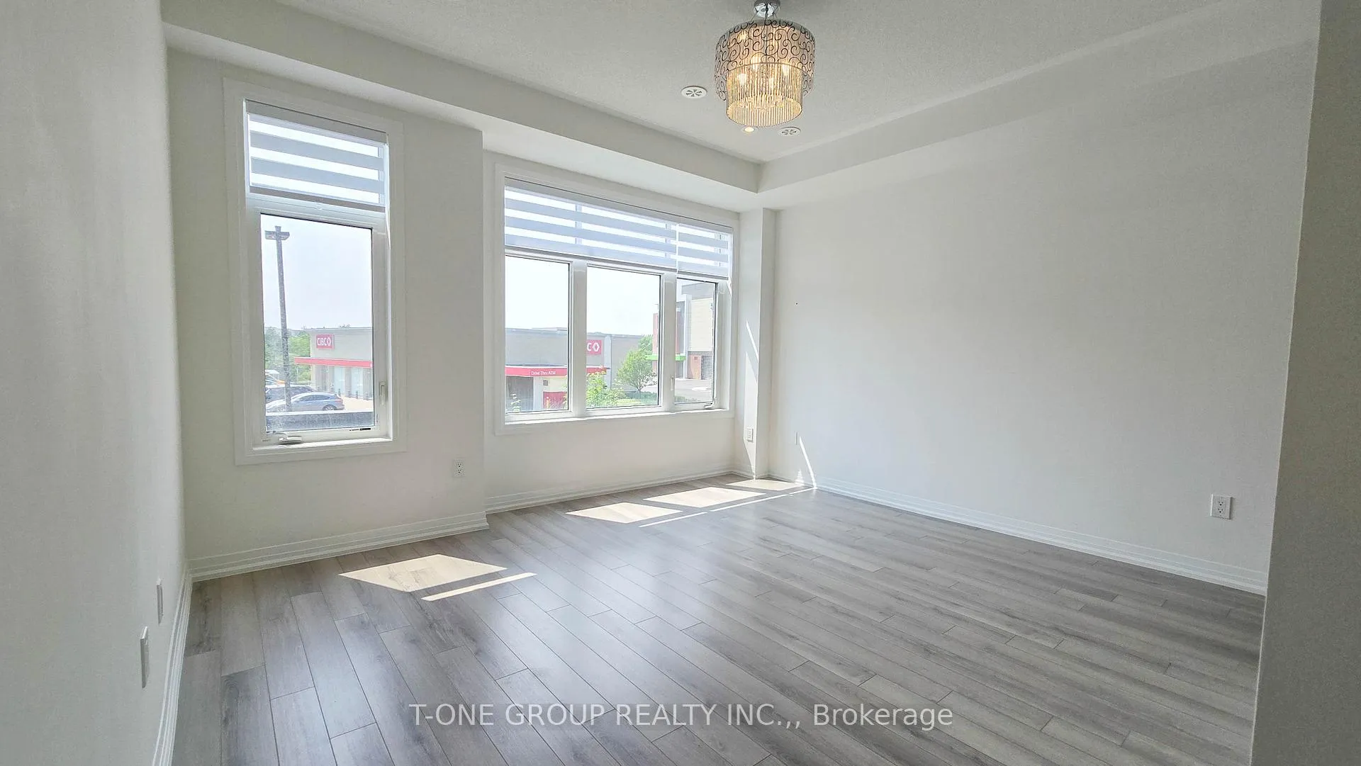 Photo 24 of 28 Stoeber Lane, Markham, Box Grove — HOMEH