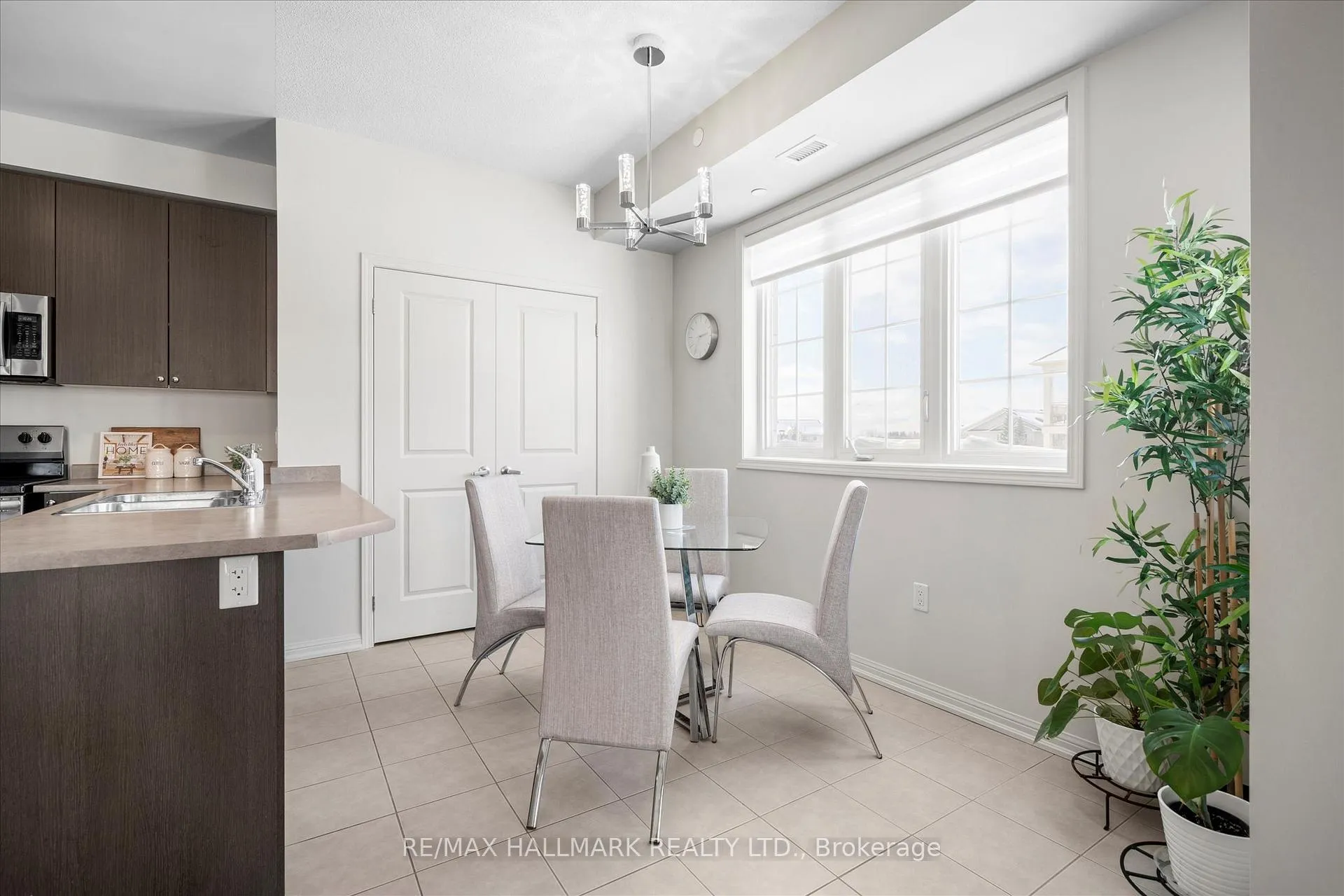 Photo 14 of Unit 227, 80 Aspen Springs Drive, Clarington, Bowmanville — HOMEH