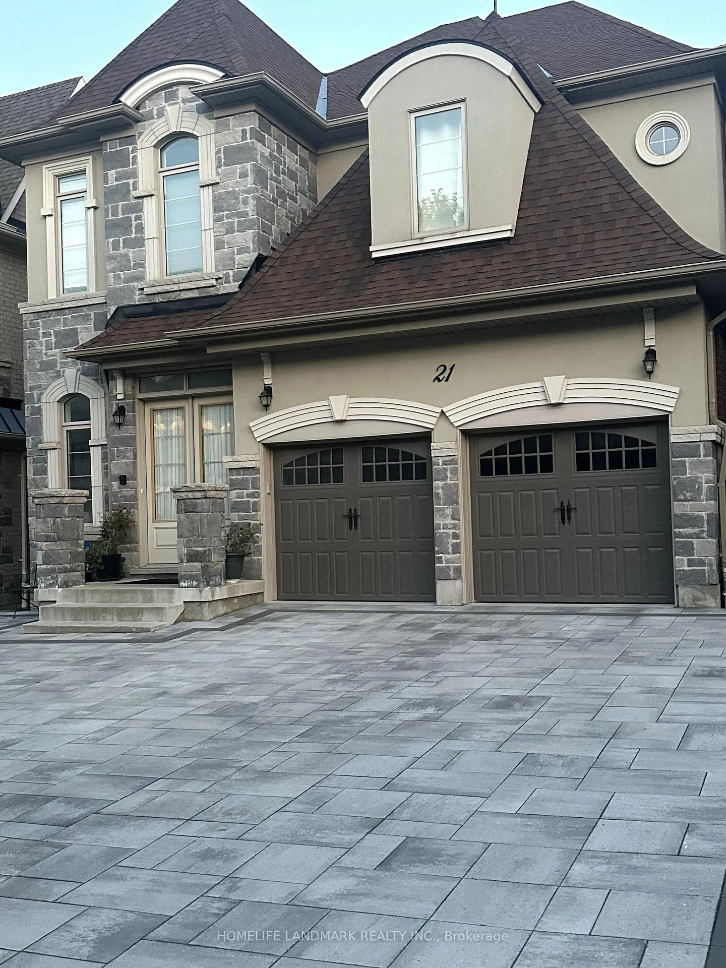 Photo 1 of 21 Horse Rake Road, Vaughan, Patterson — HOMEH