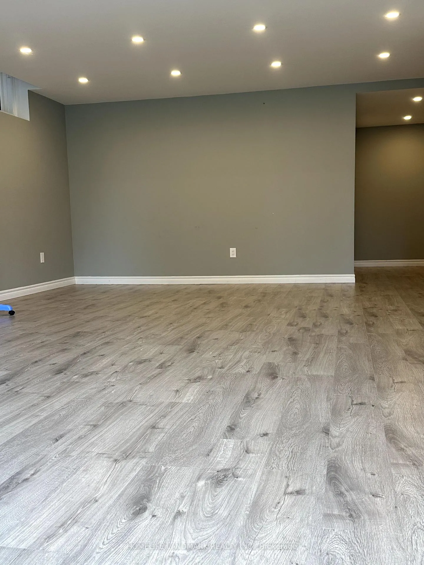 Photo 5 of 21 Horse Rake Road, Vaughan, Patterson — HOMEH