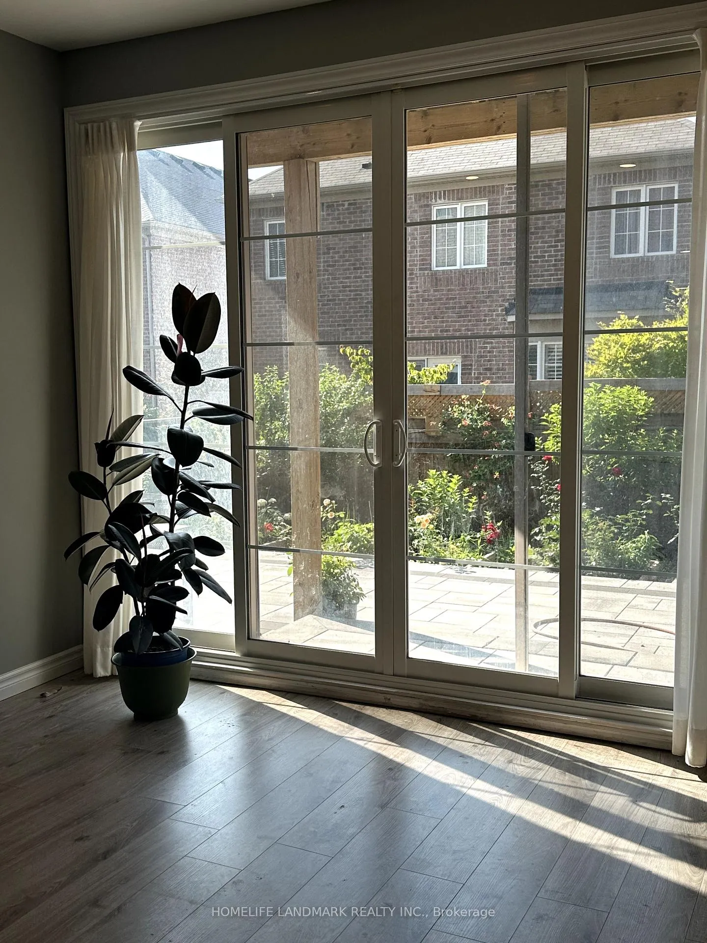 Photo 8 of 21 Horse Rake Road, Vaughan, Patterson — HOMEH