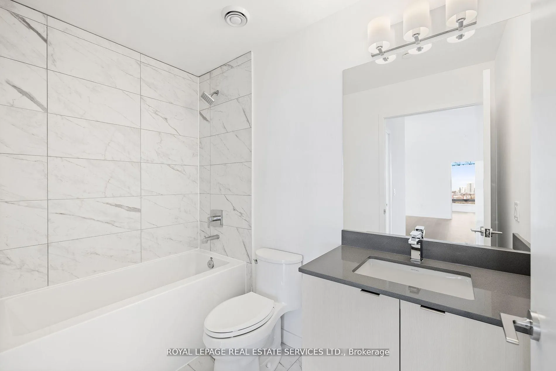 Photo 19 of Unit 1106, 859 The Queensway, Etobicoke, Stonegate-Queensway — HOMEH