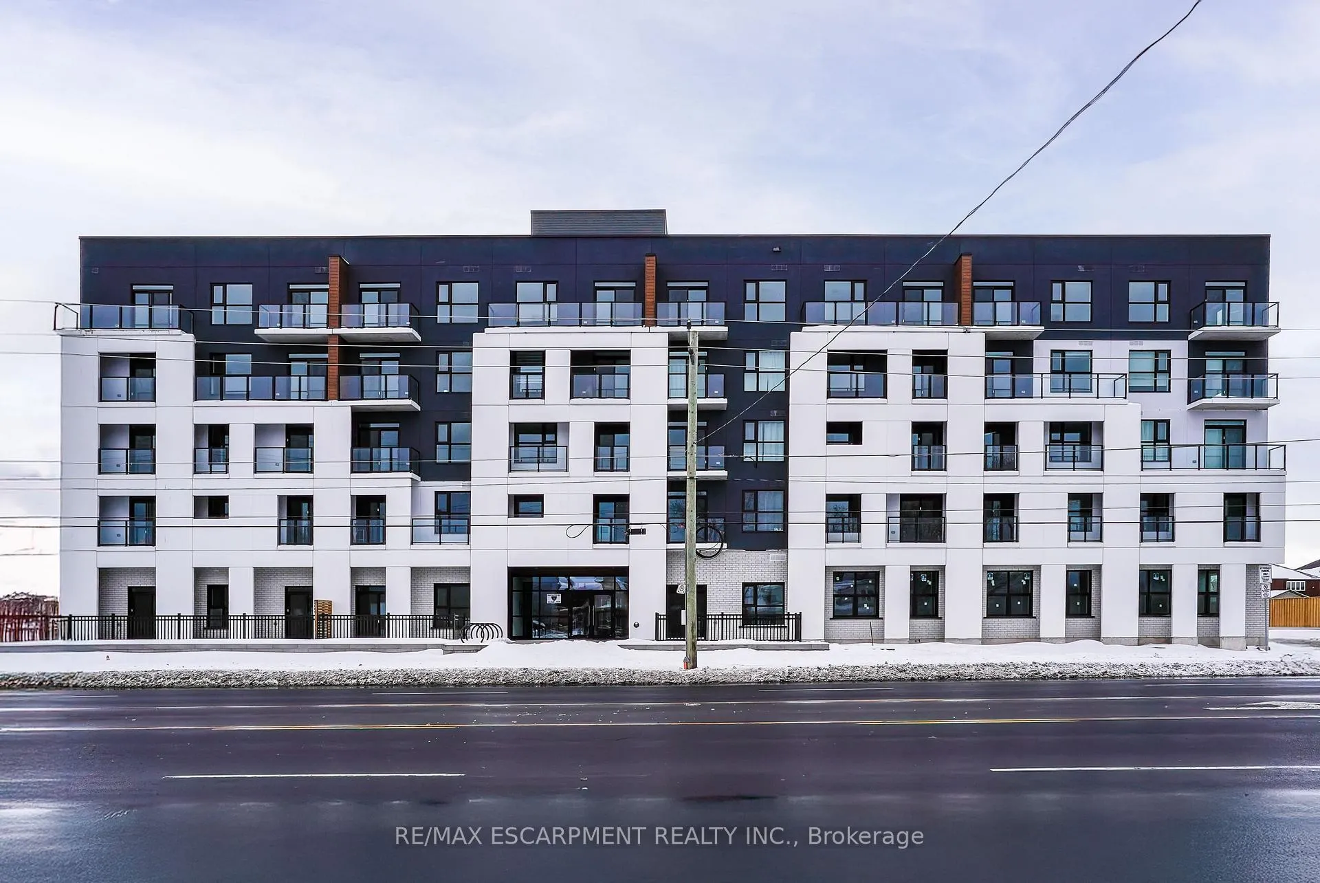 Front of Unit 510, 1936 Rymal Road E