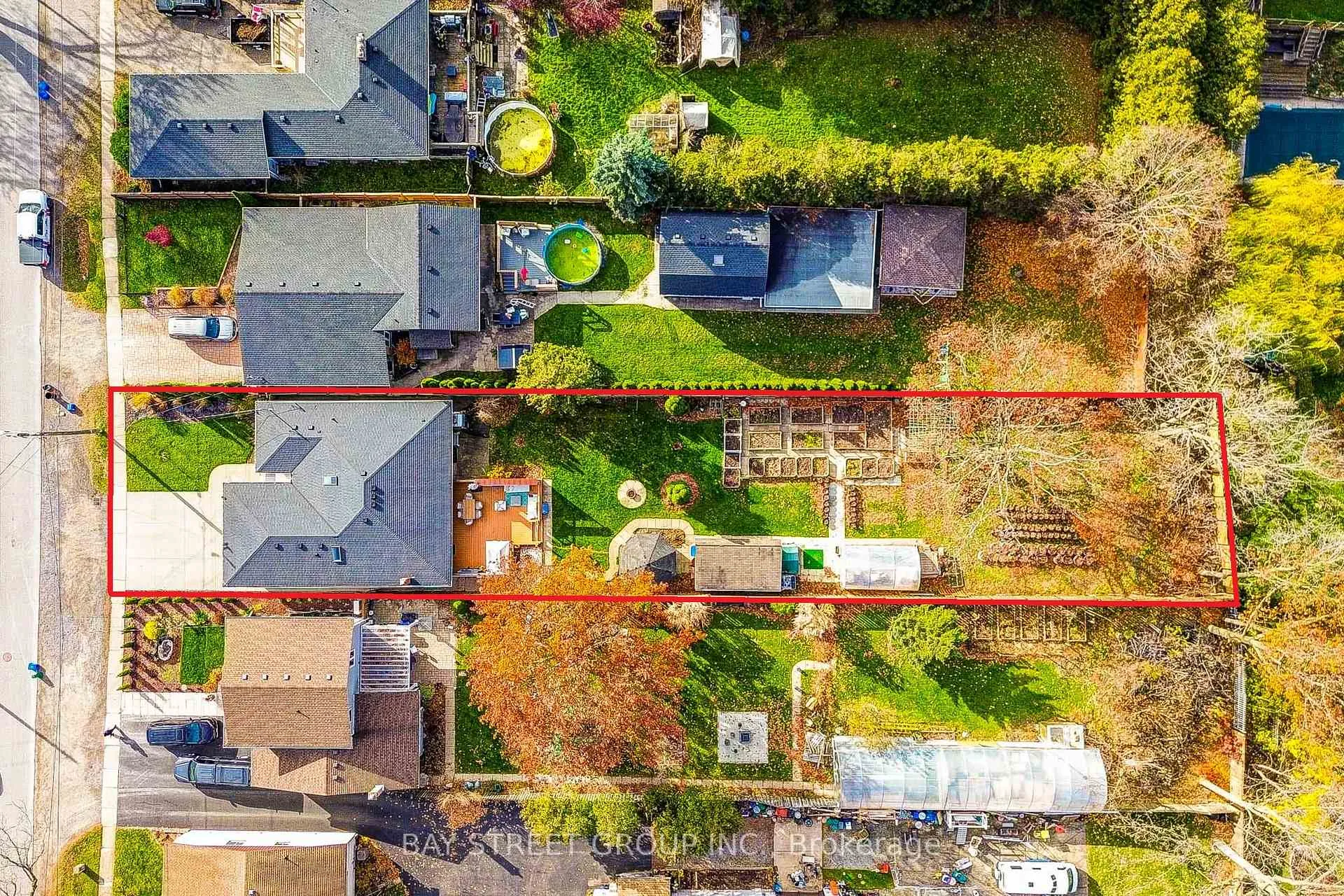 Photo 4 of 47 Cecil Street, St. Catharines, Lakeport — HOMEH