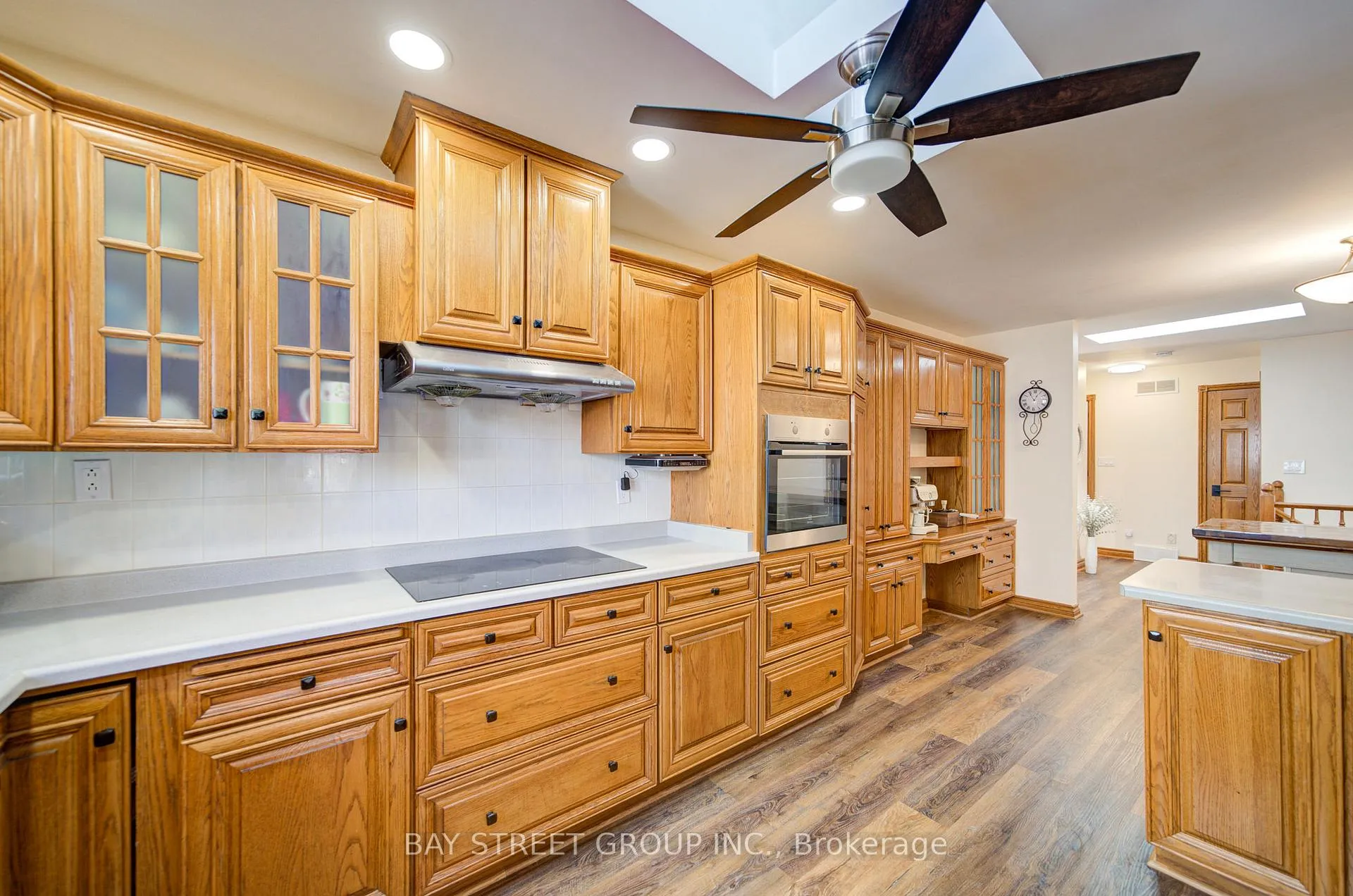 Photo 11 of 47 Cecil Street, St. Catharines, Lakeport — HOMEH