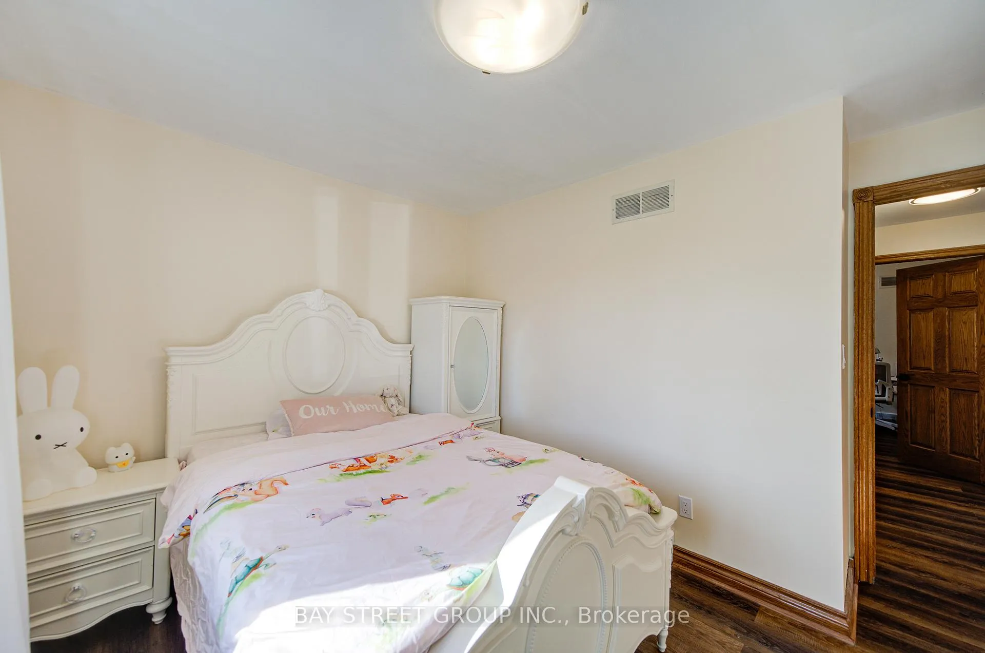 Photo 32 of 47 Cecil Street, St. Catharines, Lakeport — HOMEH