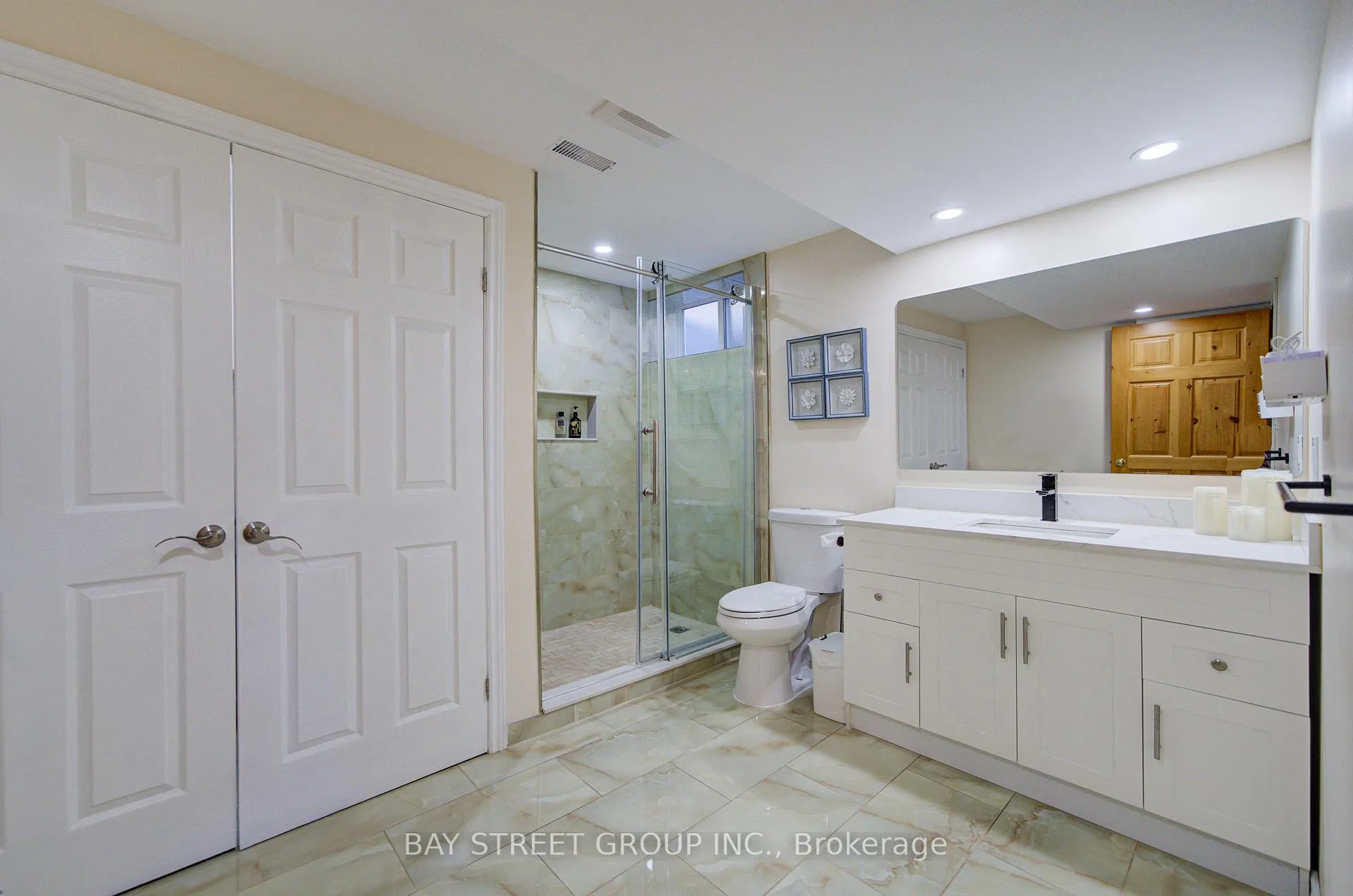 Photo 37 of 47 Cecil Street, St. Catharines, Lakeport — HOMEH