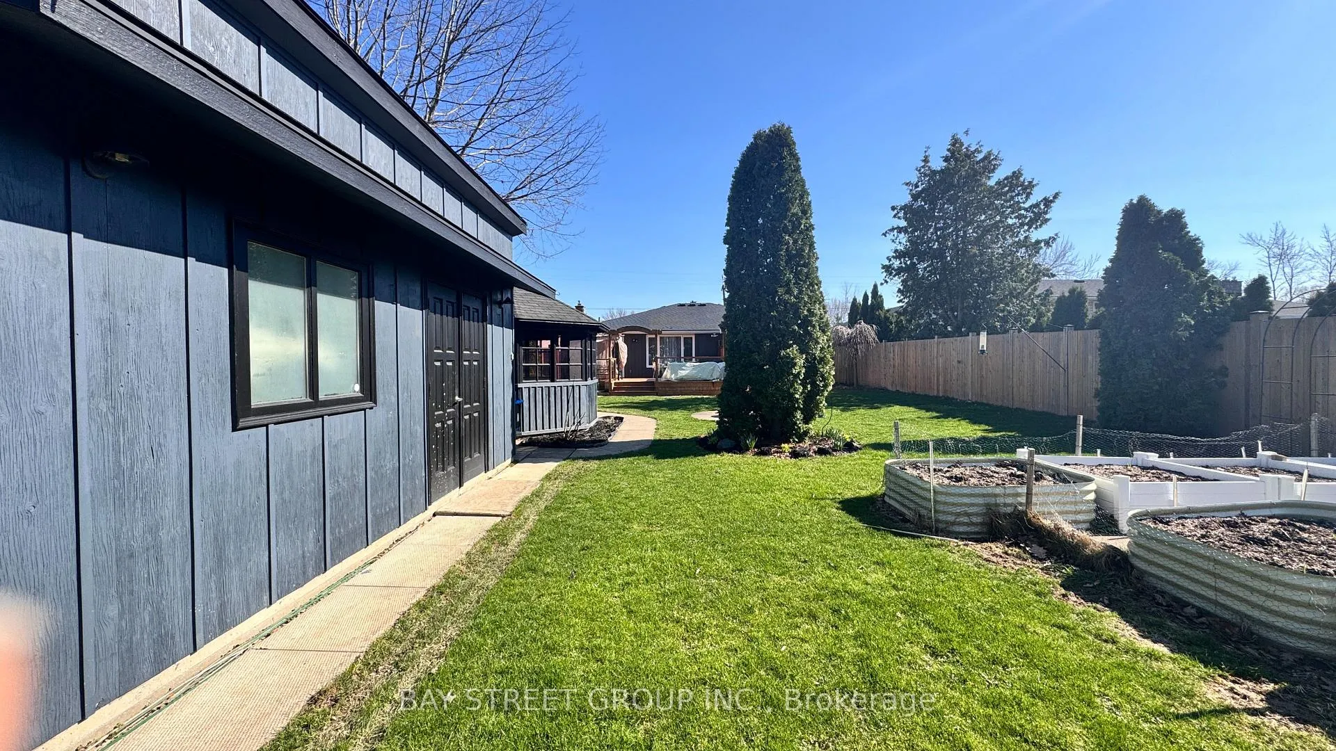 Photo 49 of 47 Cecil Street, St. Catharines, Lakeport — HOMEH