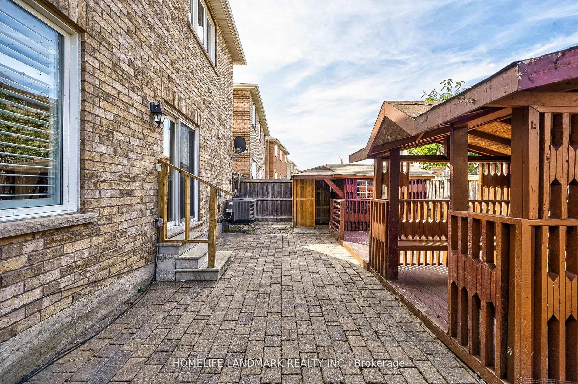 Photo 23 of 42 Redmond Drive, Vaughan, Patterson — HOMEH