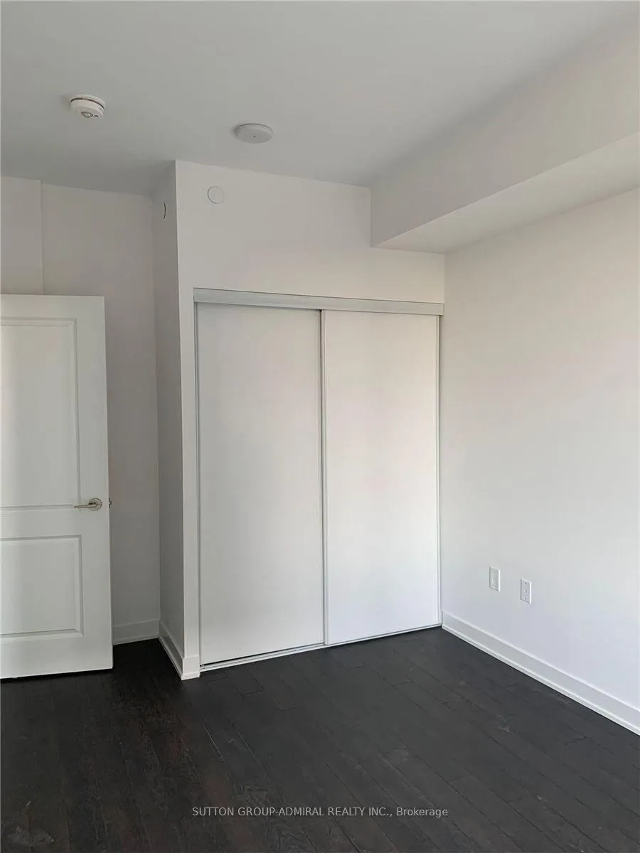 Photo 6 of Unit 218, 100 Eagle Rock Way, Vaughan, Rural Vaughan — HOMEH
