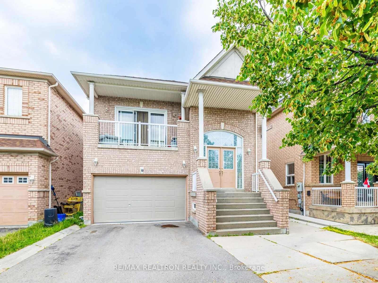 Photo 1 of 110 Derrywood Drive, Vaughan, Patterson — HOMEH