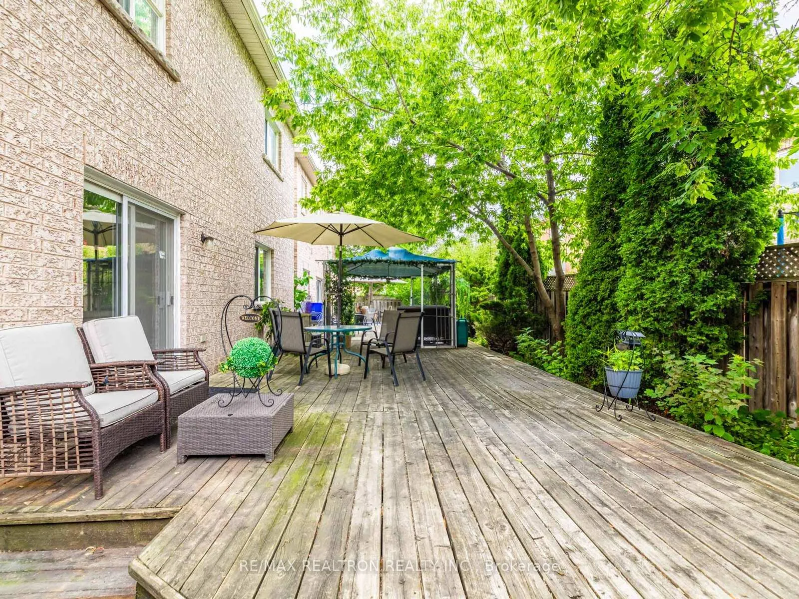 Photo 24 of 110 Derrywood Drive, Vaughan, Patterson — HOMEH