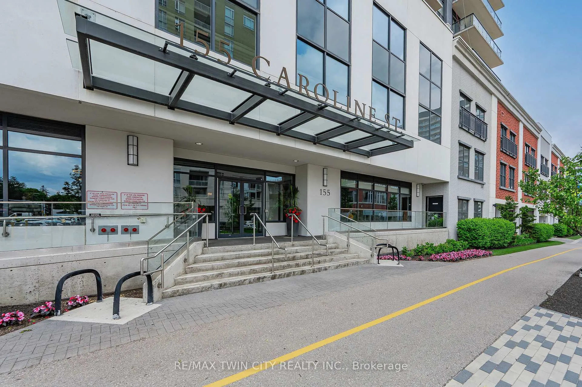 Photo 5 of Unit 1411, 155 Caroline Street S, Waterloo — HOMEH