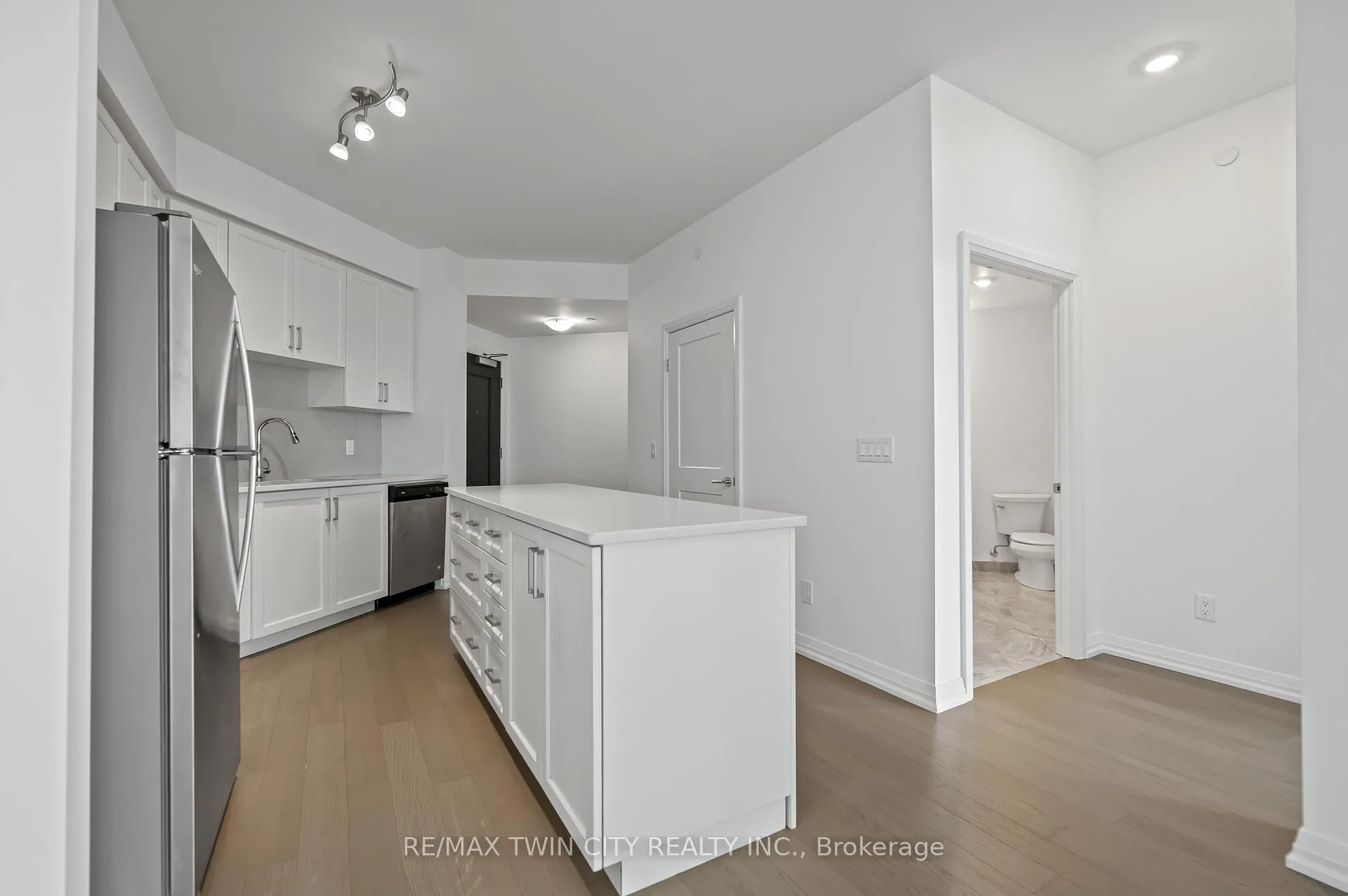 Photo 22 of Unit 1411, 155 Caroline Street S, Waterloo — HOMEH