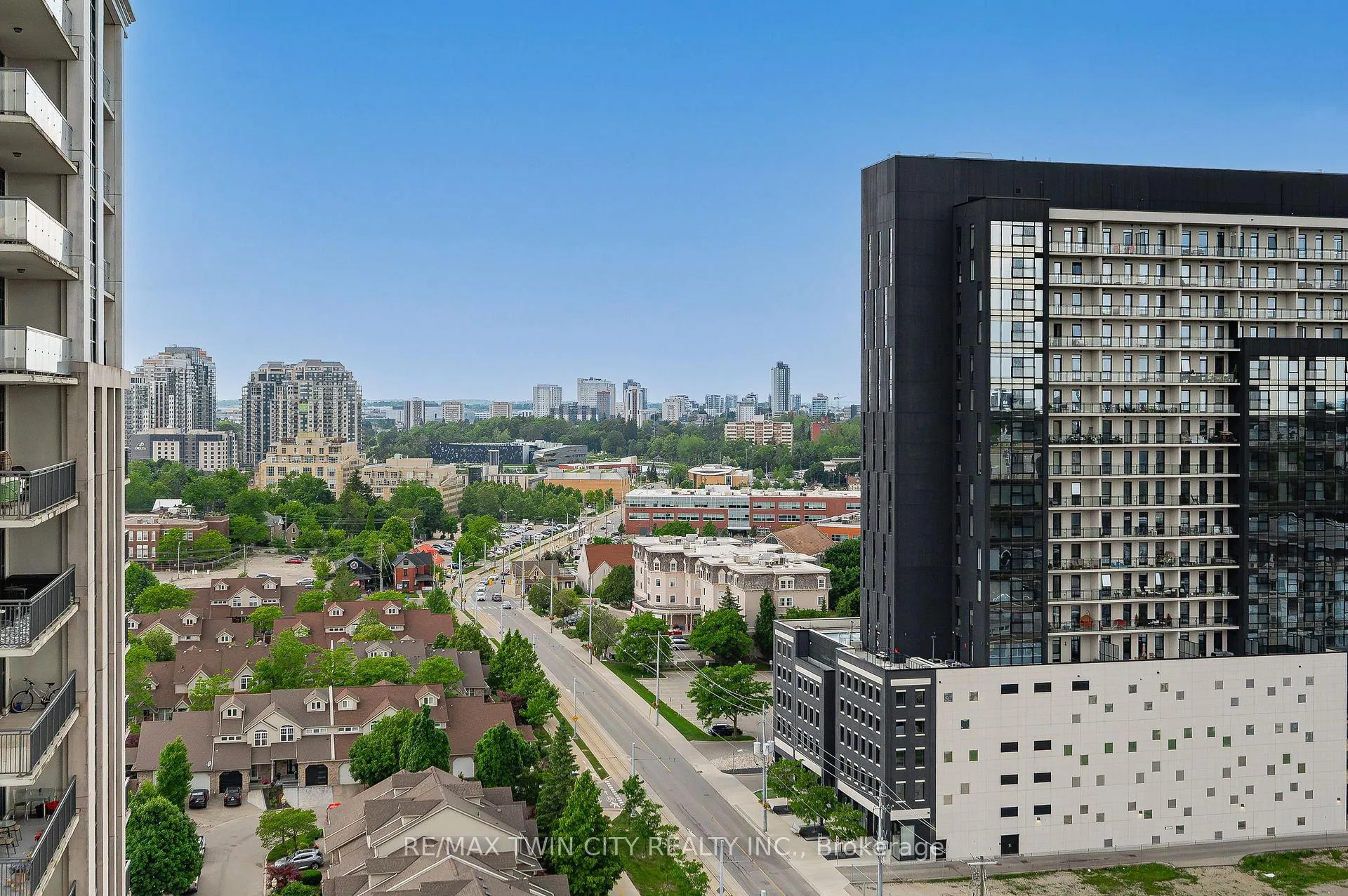 Photo 32 of Unit 1411, 155 Caroline Street S, Waterloo — HOMEH