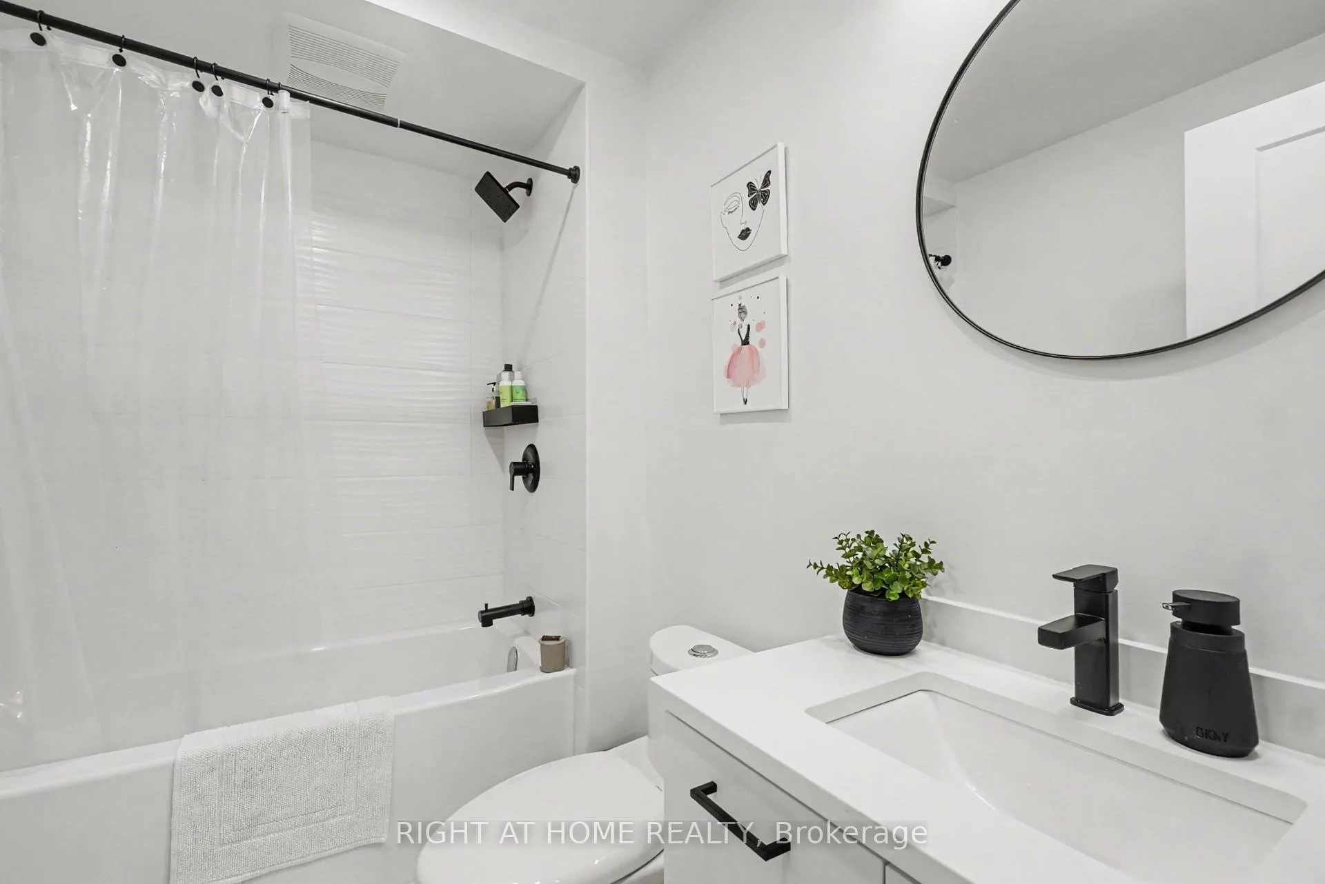 Photo 26 of 141 Carruthers Avenue, Ottawa, Mechanicsville — HOMEH