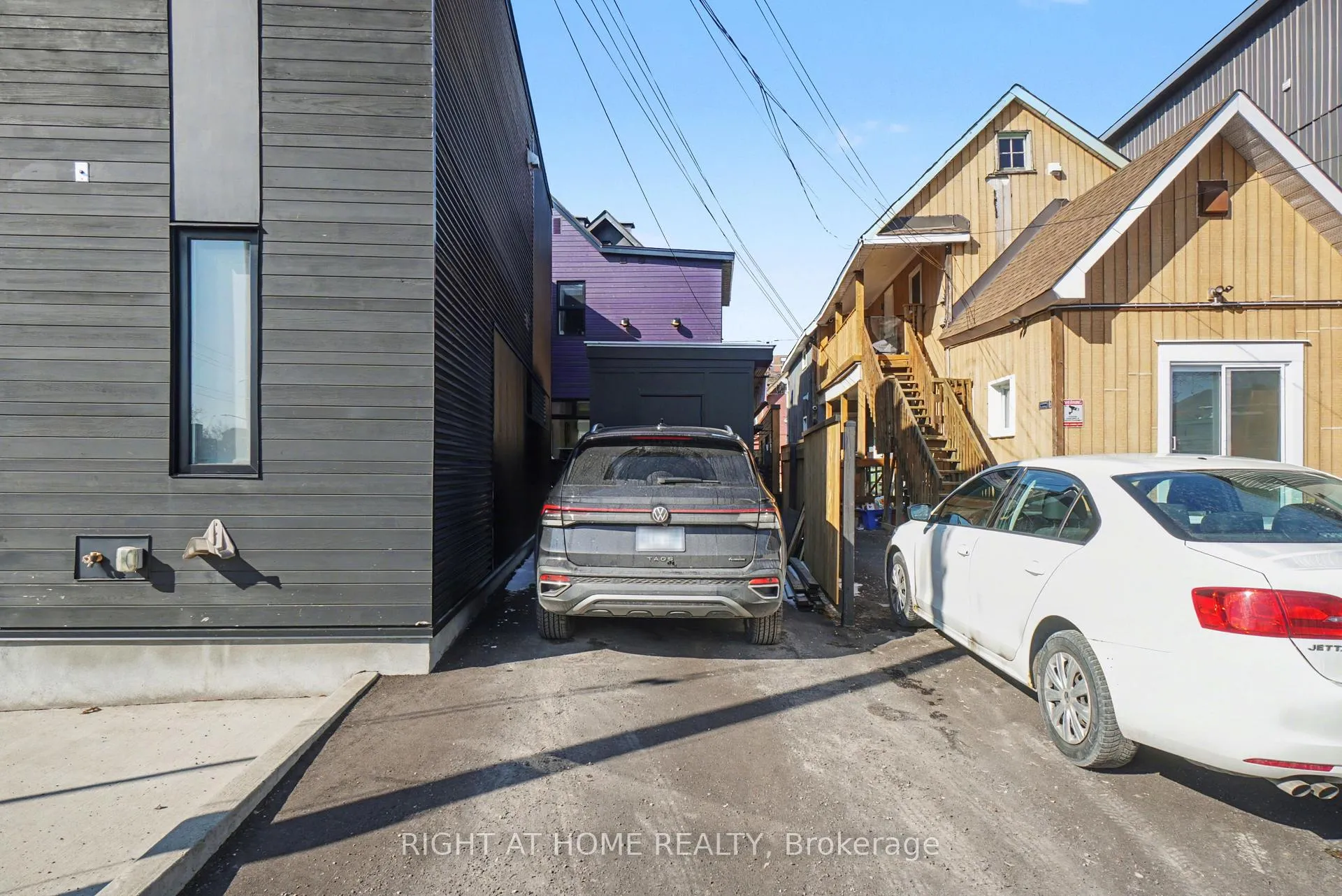Photo 33 of 141 Carruthers Avenue, Ottawa, Mechanicsville — HOMEH