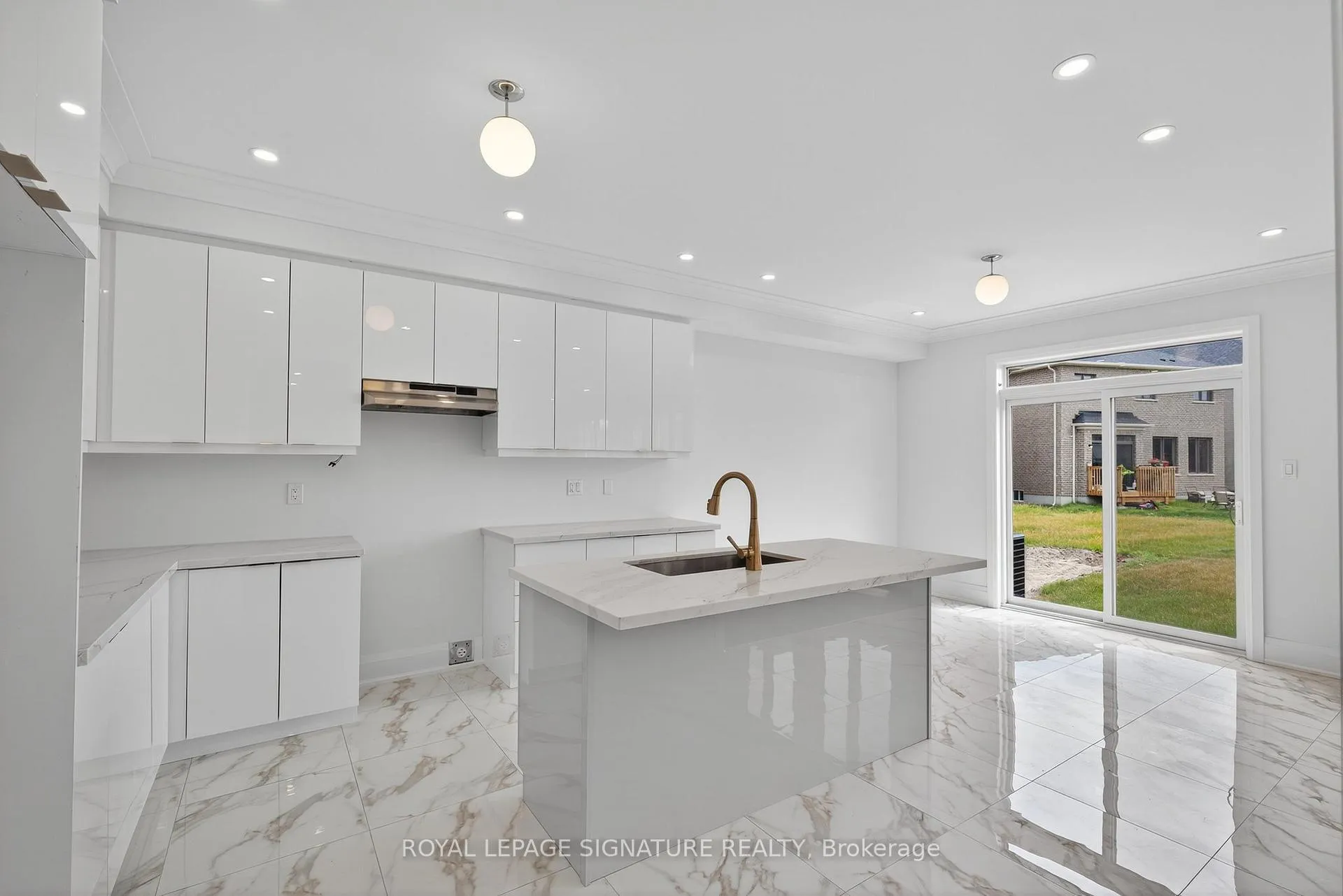 Photo 11 of 79 Baycroft Boulevard, Essa, Angus — HOMEH