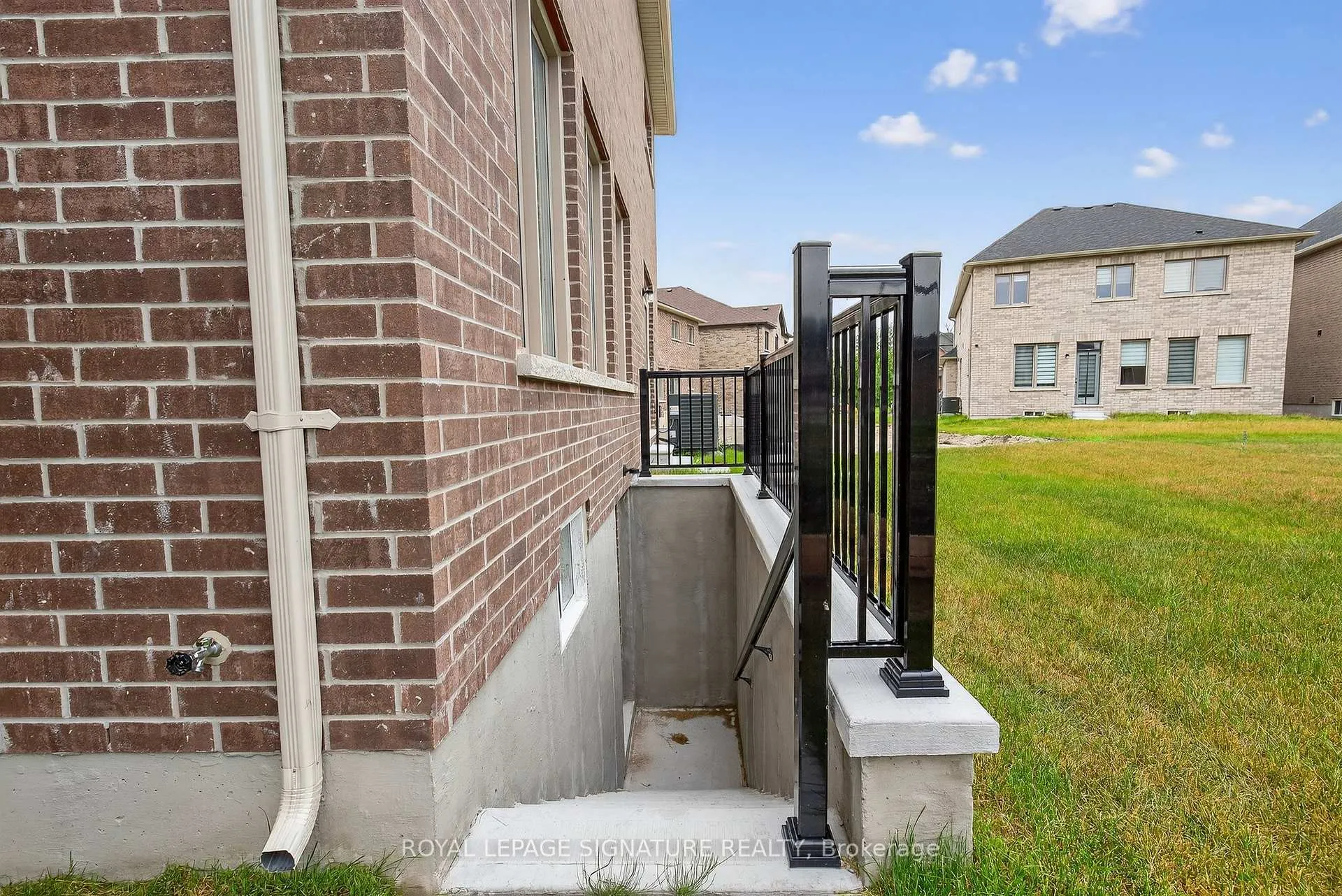 Photo 31 of 79 Baycroft Boulevard, Essa, Angus — HOMEH