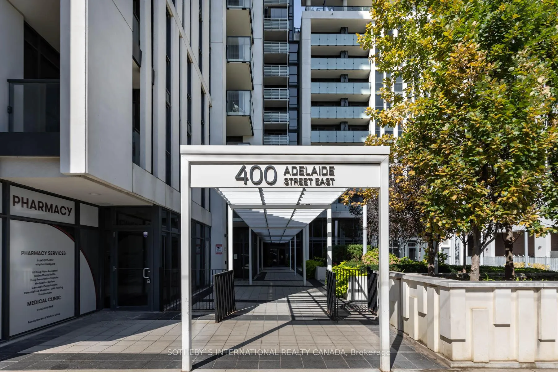 Photo 2 of Unit 1904, 400 Adelaide Street E, Toronto, Church-Yonge Corridor — HOMEH